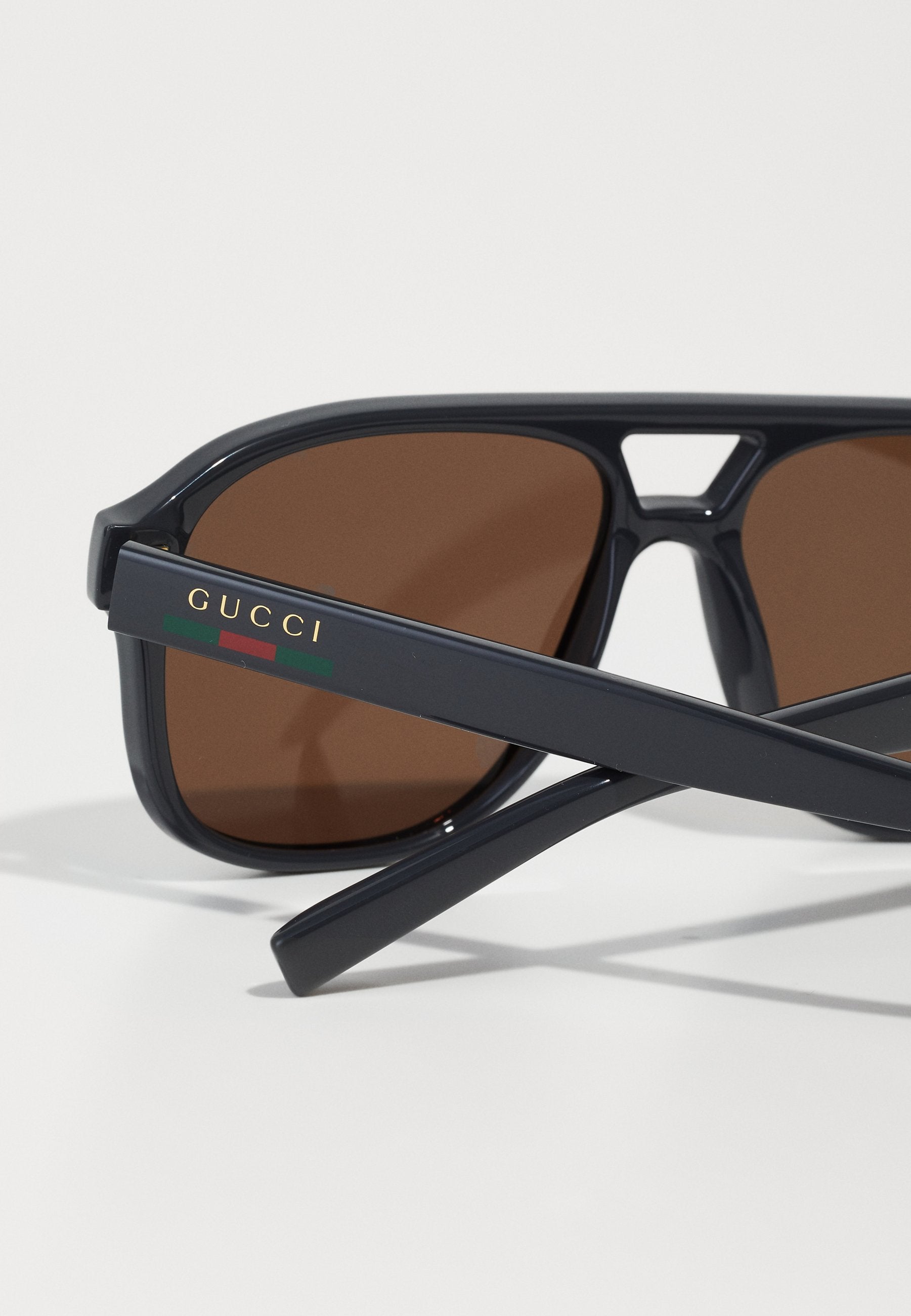 Sunglasses - grey/brown