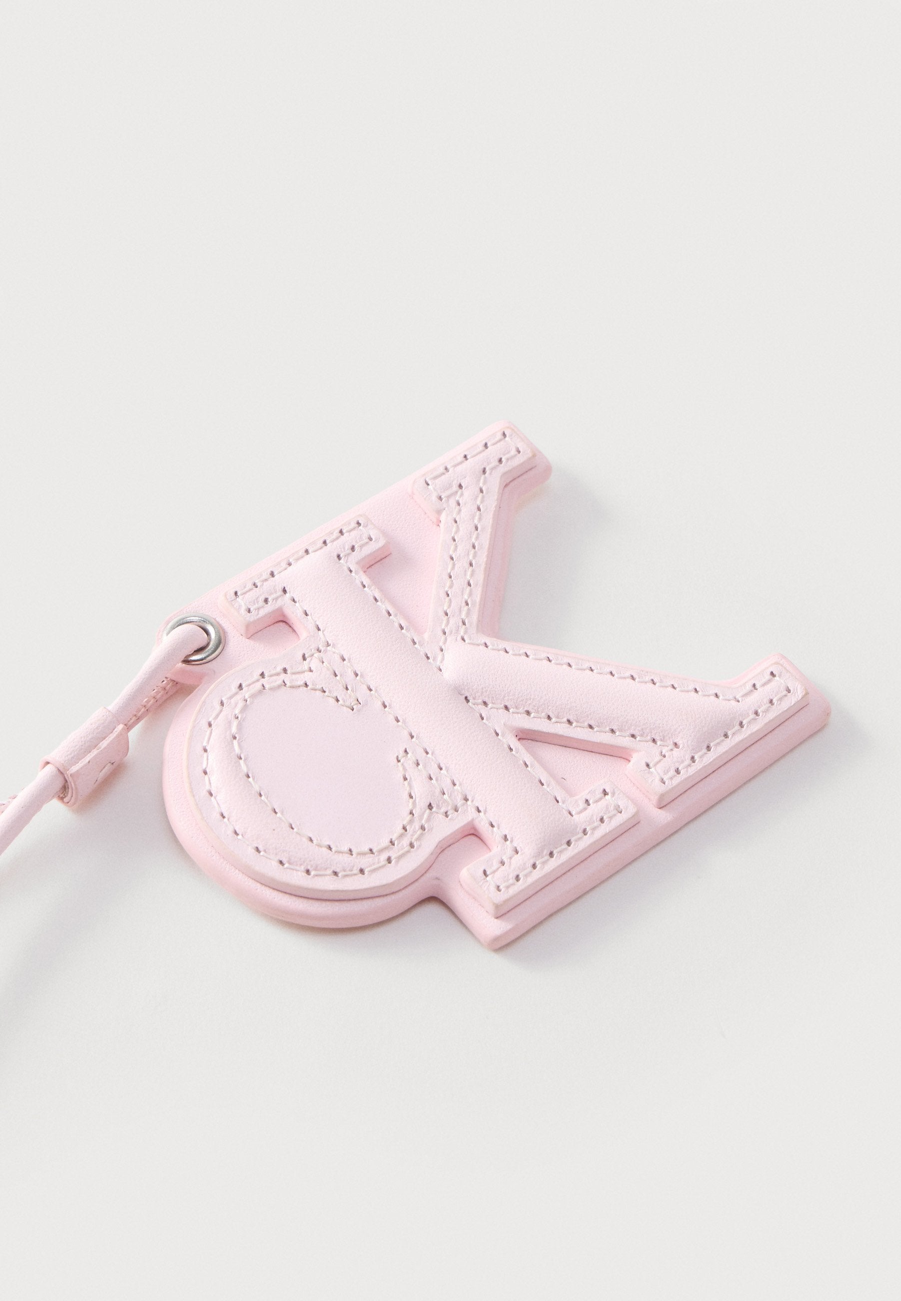 DEBOSS PATCH - Keyring - cradle pink
