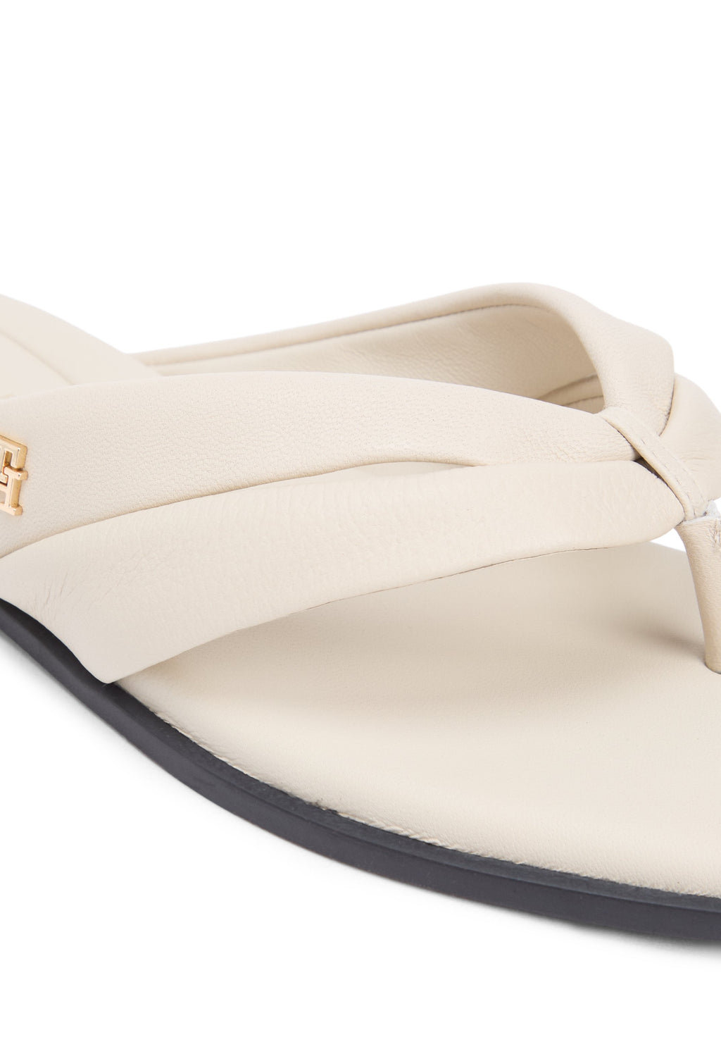 LEATHER TOE POST FLAT SANDALS - T-bar sandals - classic beige