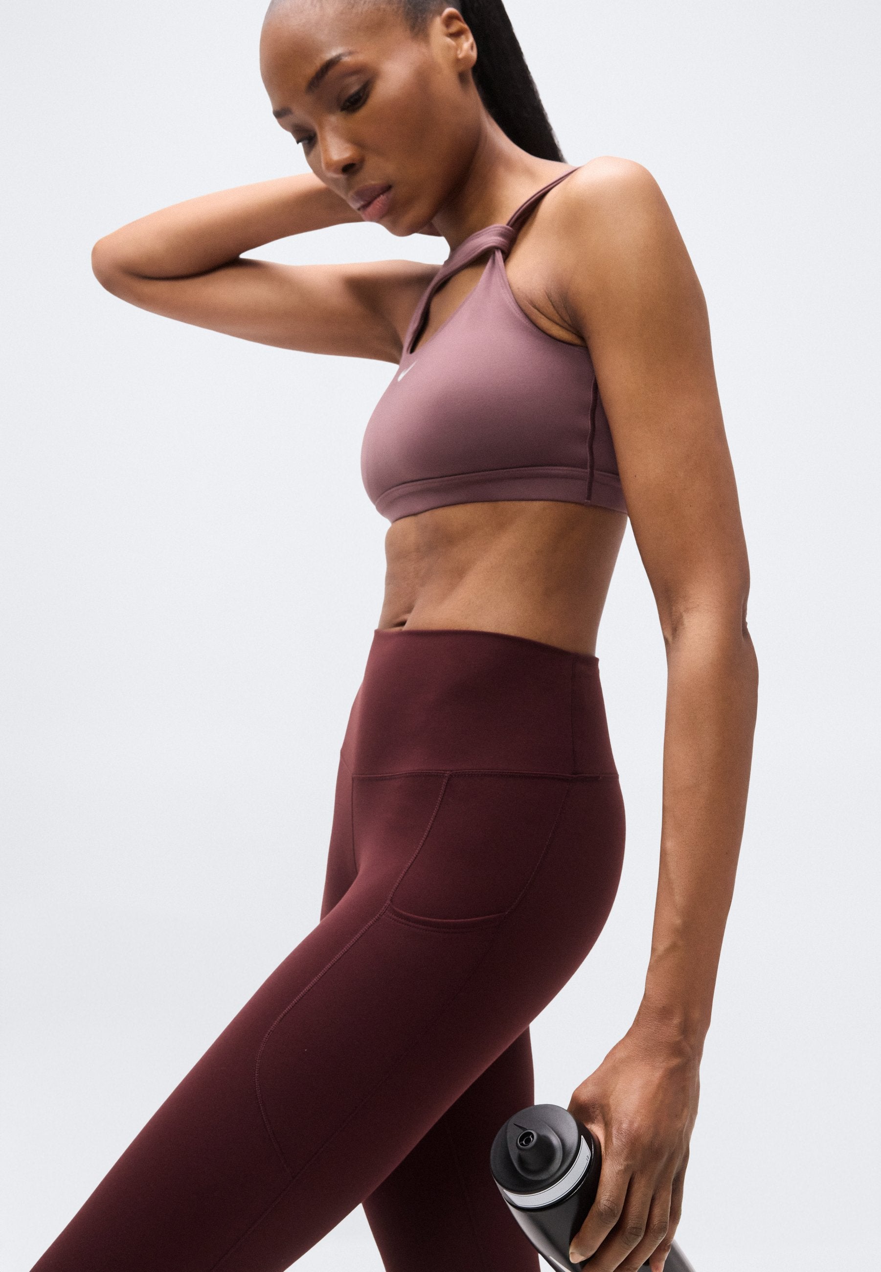 BRA CAPSULE - Light support sports bra - tattoo/white