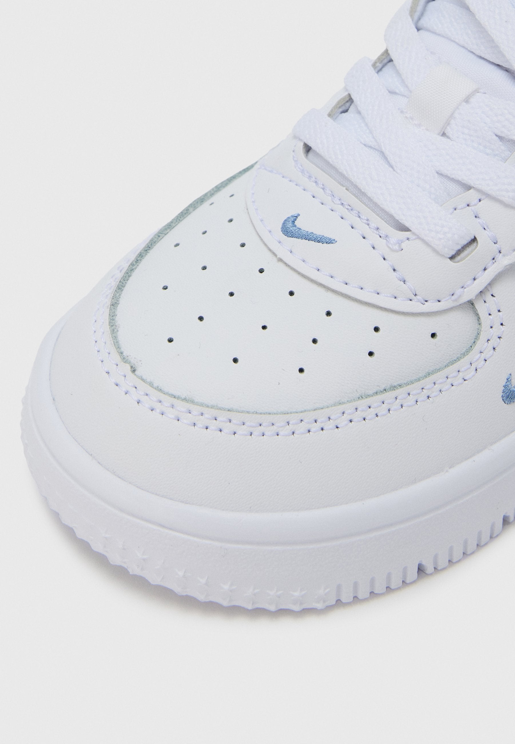 FORCE 1 LOW UNISEX - Trainers - white/work blue