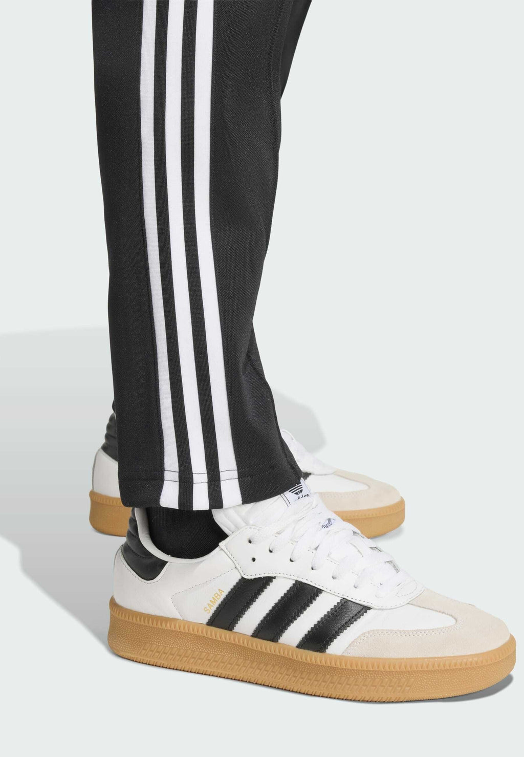 CLASSIC TP - Tracksuit bottoms - black
