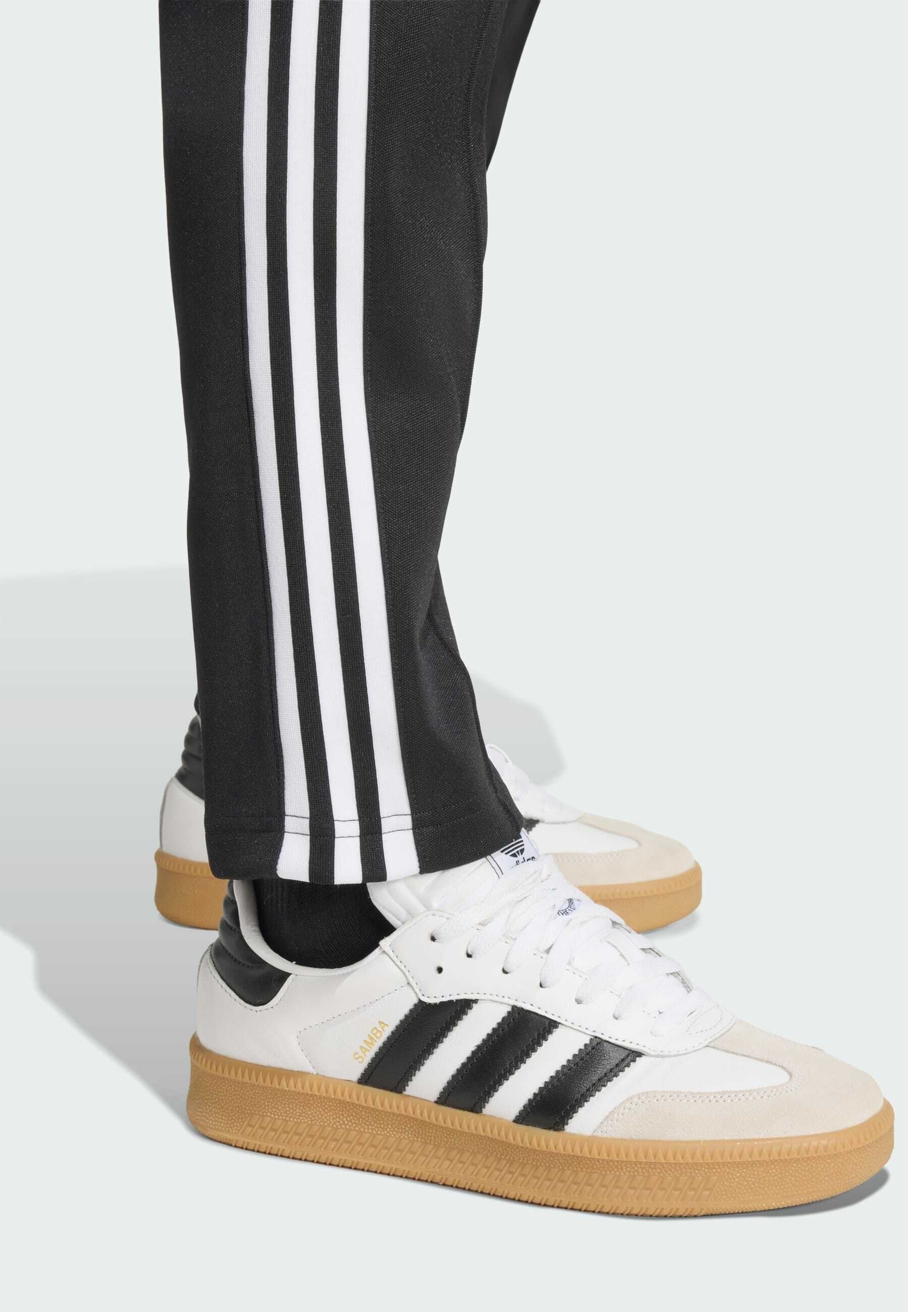 CLASSIC TP - Tracksuit bottoms - black