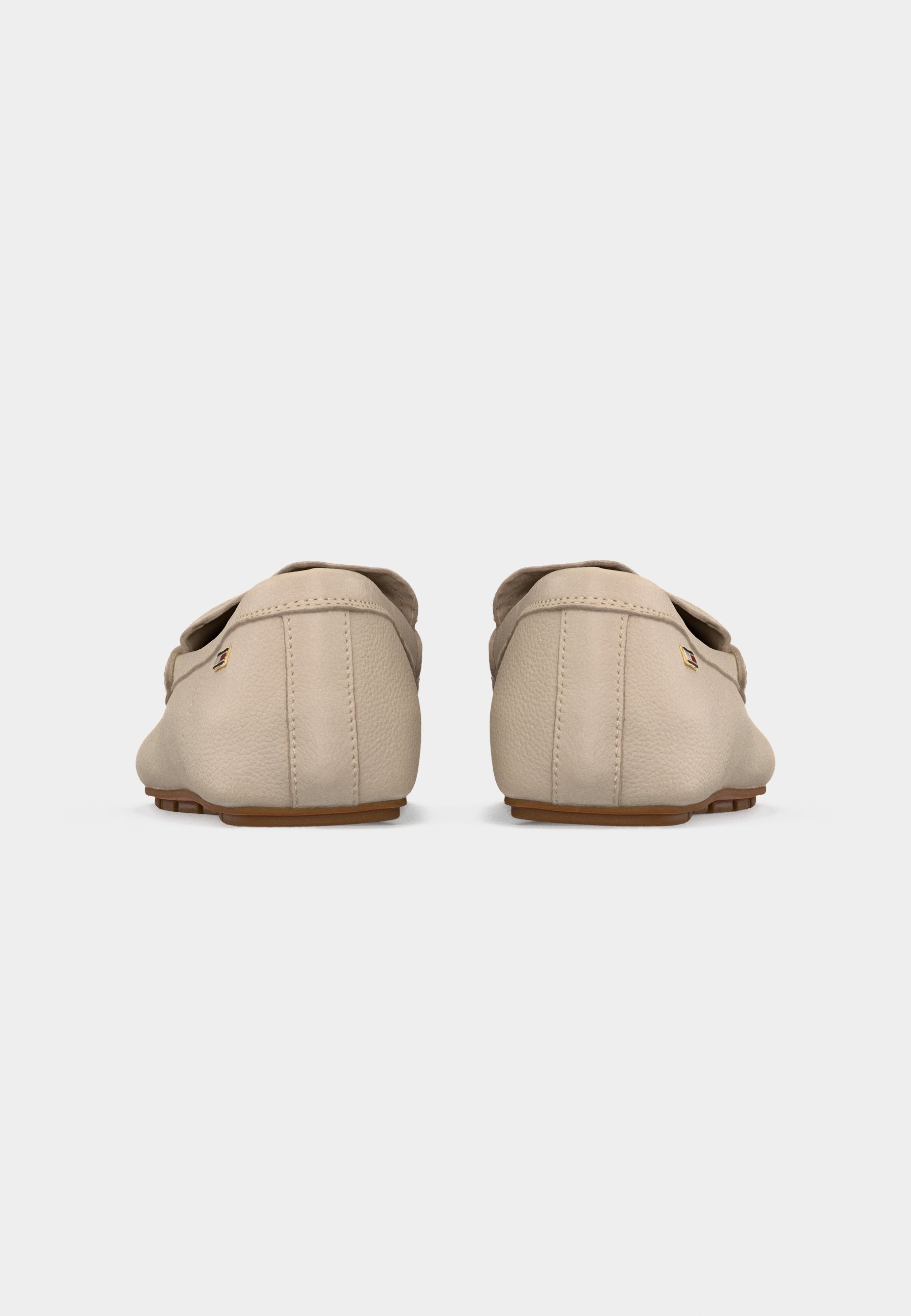 LEATHER ENAMEL FLAG DRIVER SHOES - Moccasins - classic beige