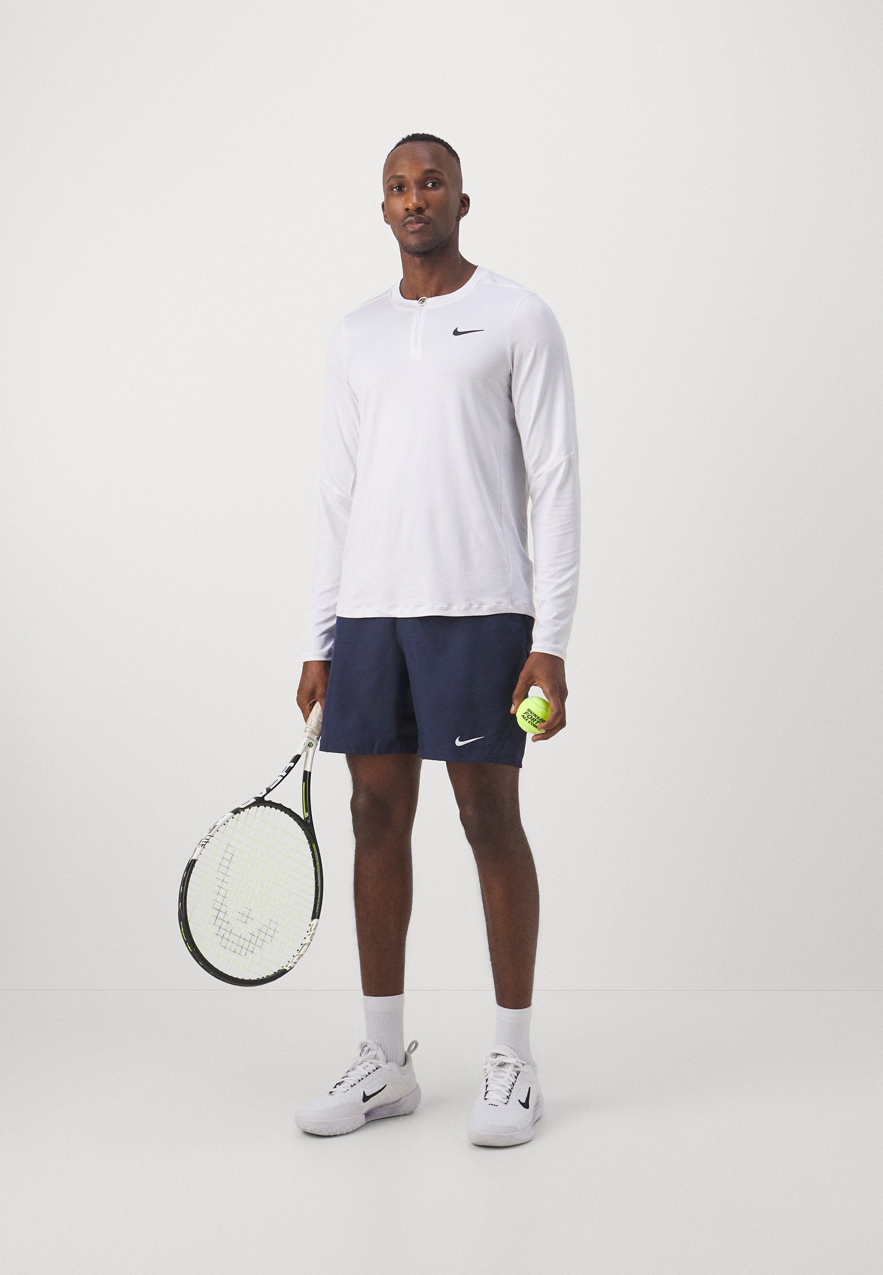 NIKECOURT VICTORY SHORT - Sports shorts - obsidian/white