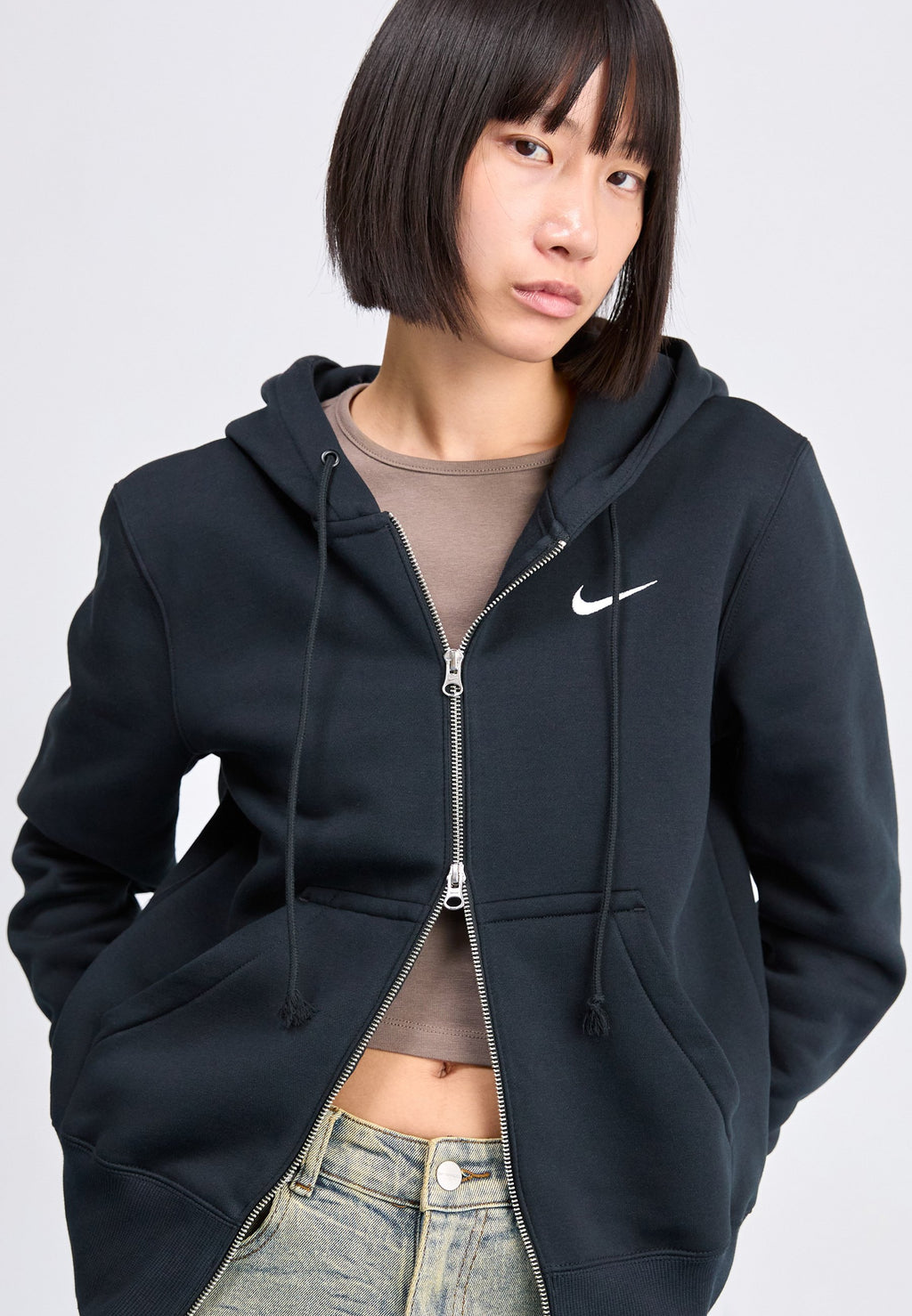 Zip-up sweatshirt - black