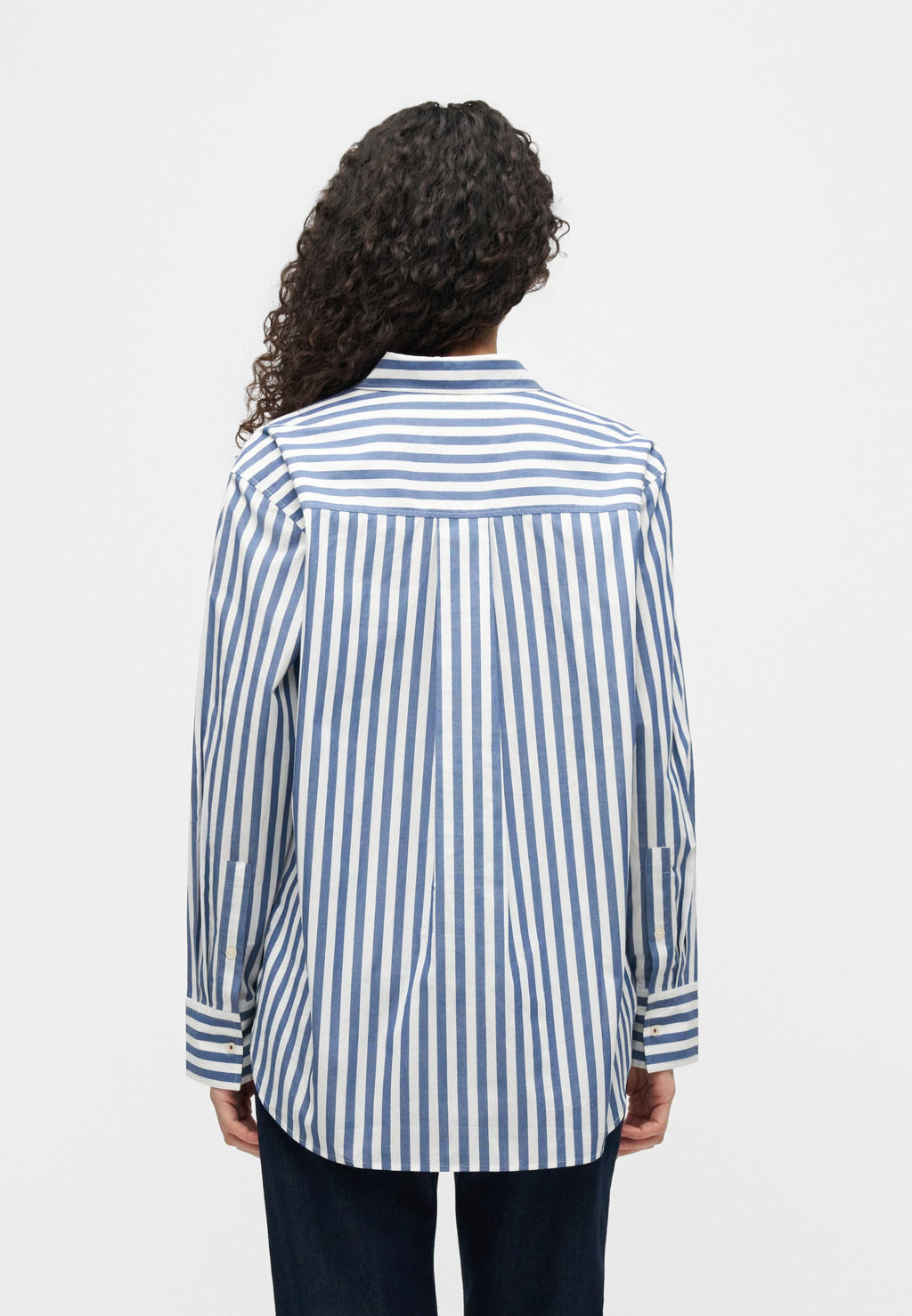 CHEMISE CLASSIQUE SURDIMENSIONNÉE EN POPELINE - Blouse boutonnée - écru/bleu marine seashore