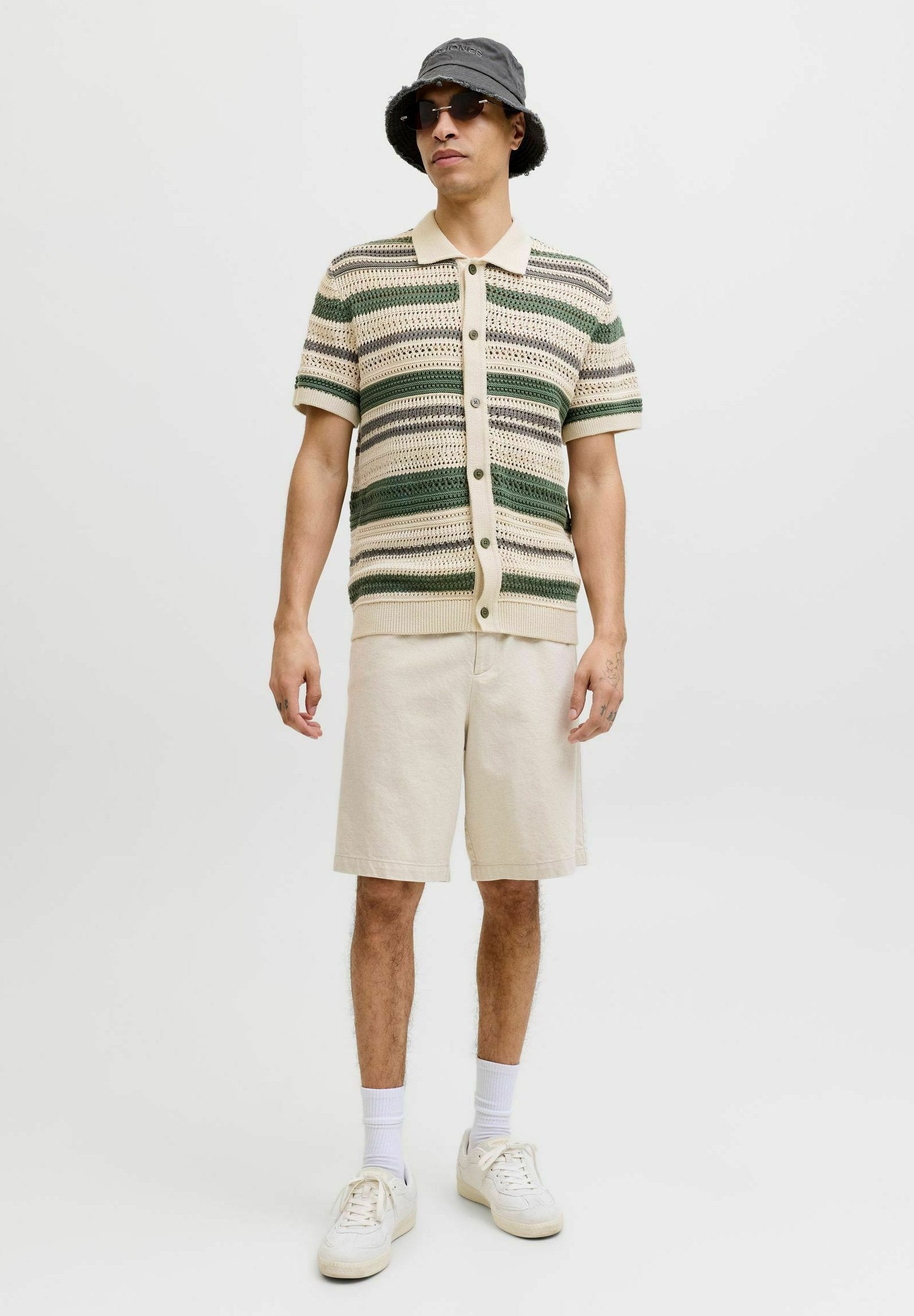 Knitted Knitted - Cardigan - laurel wreath