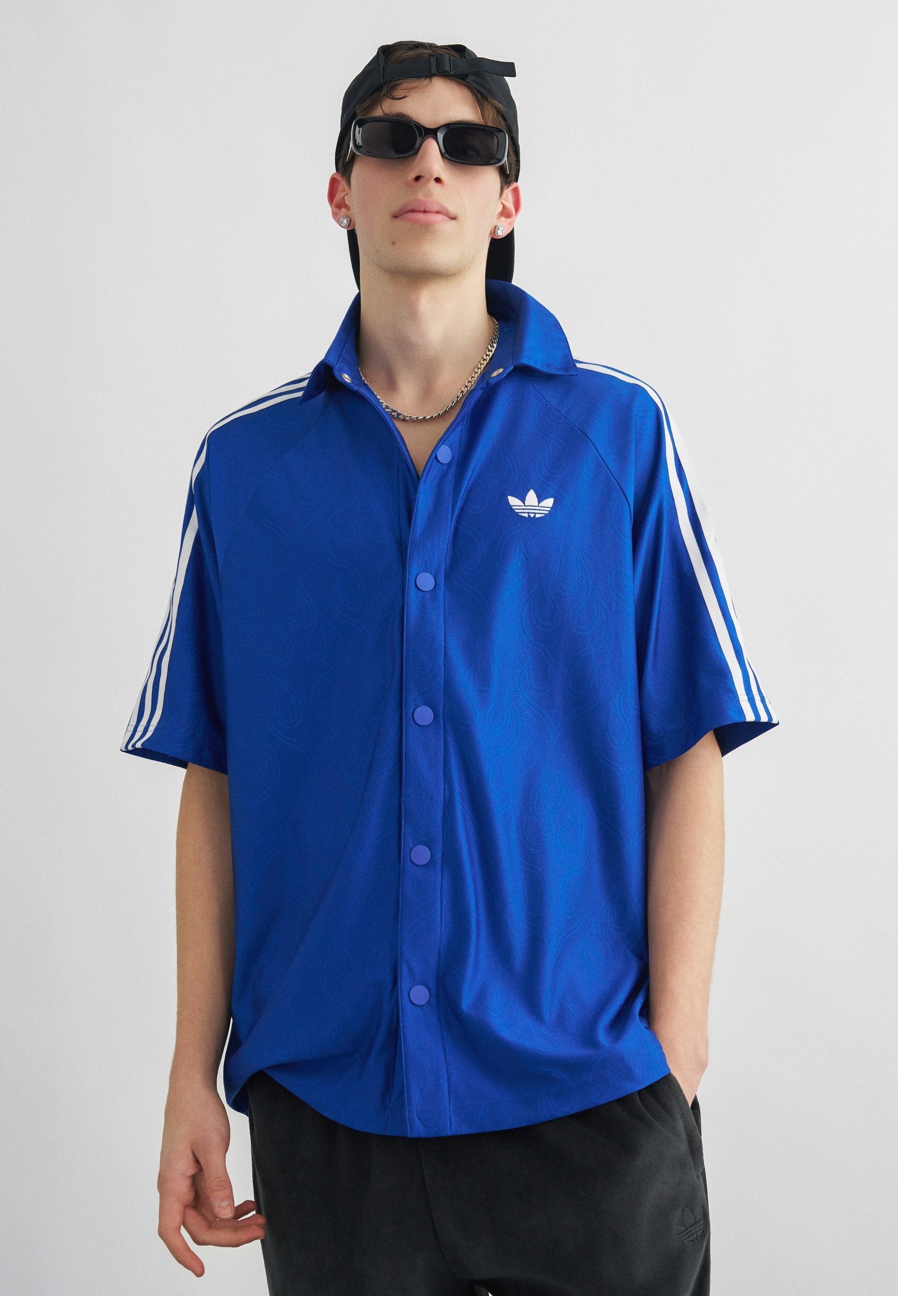 Shirt - bold blue