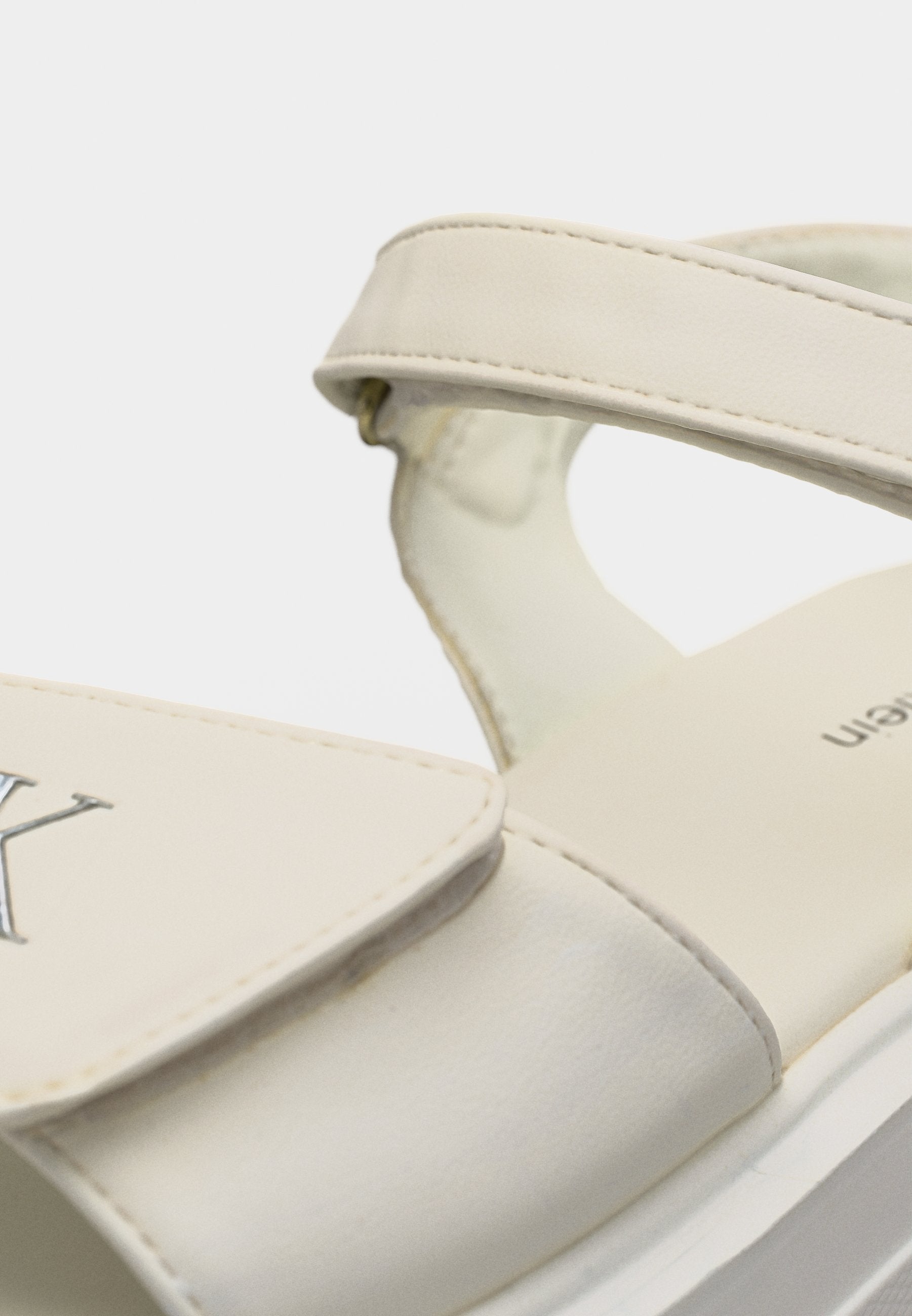 Sandals - white