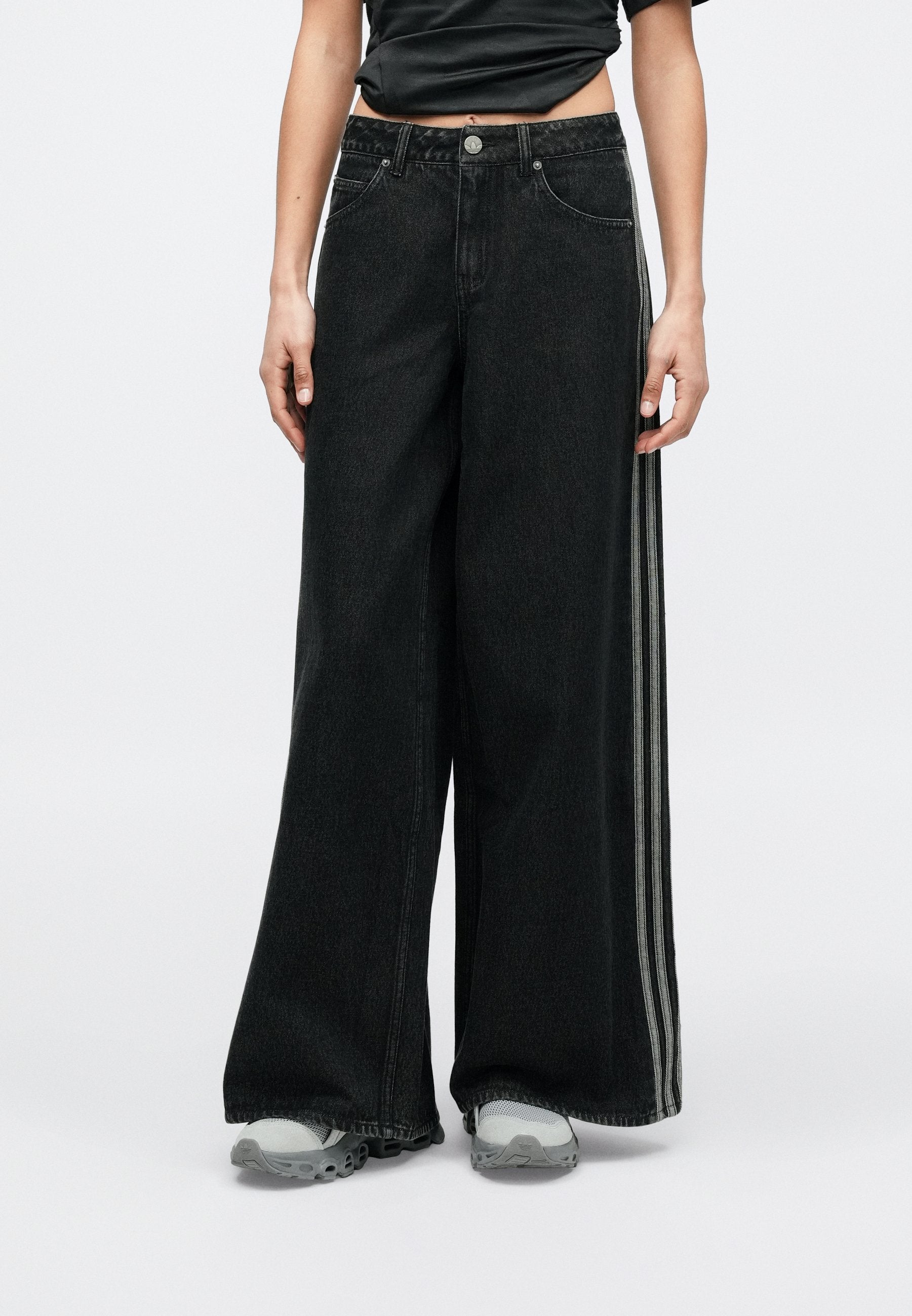 FIREBIRD - Jean coupe décontractée - denim noir profond