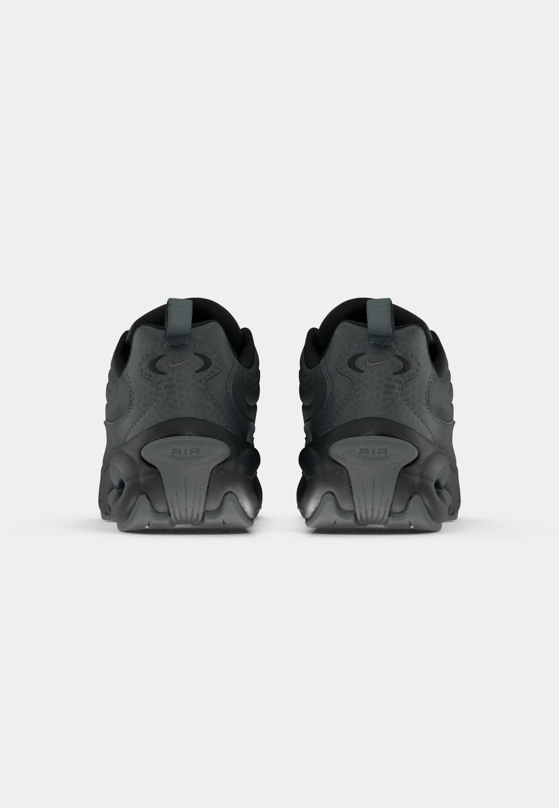 AIR MAX PORTAL SE - Trainers - black/iron grey