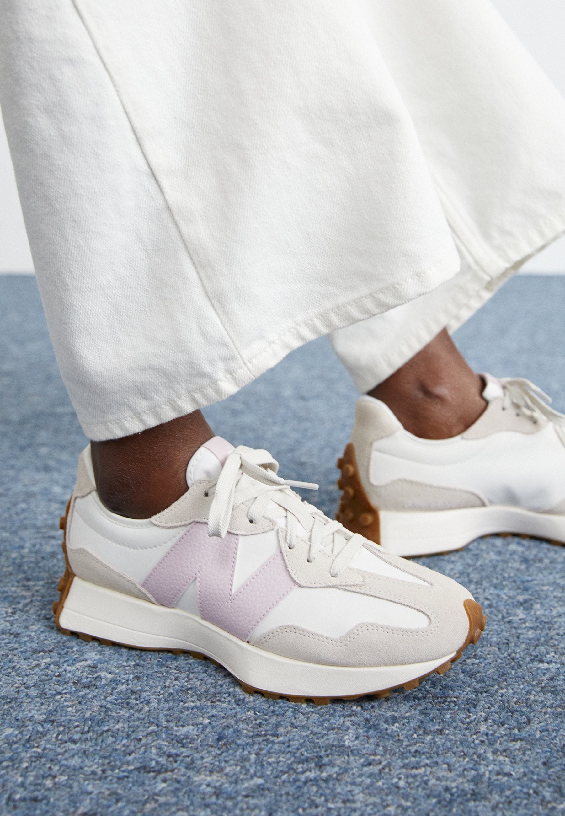 WS327 - Trainers - december sky