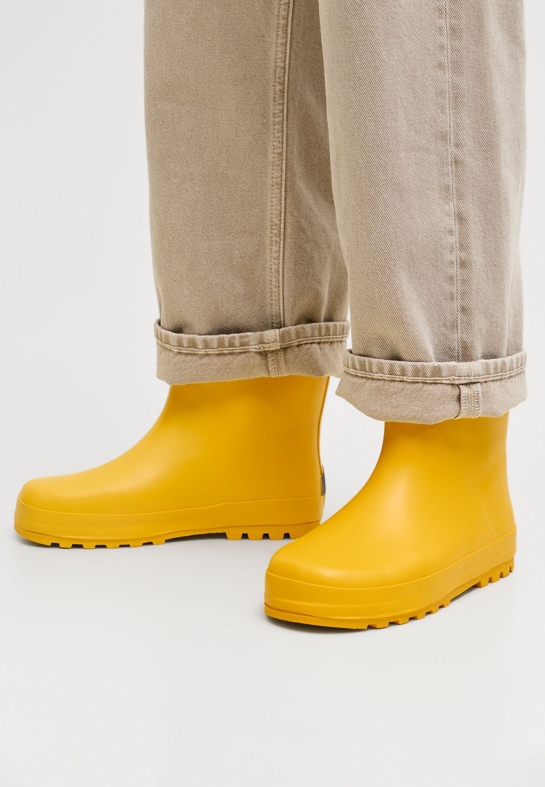 Bottes en caoutchouc Wellington junior - couleur jaune de sécurité