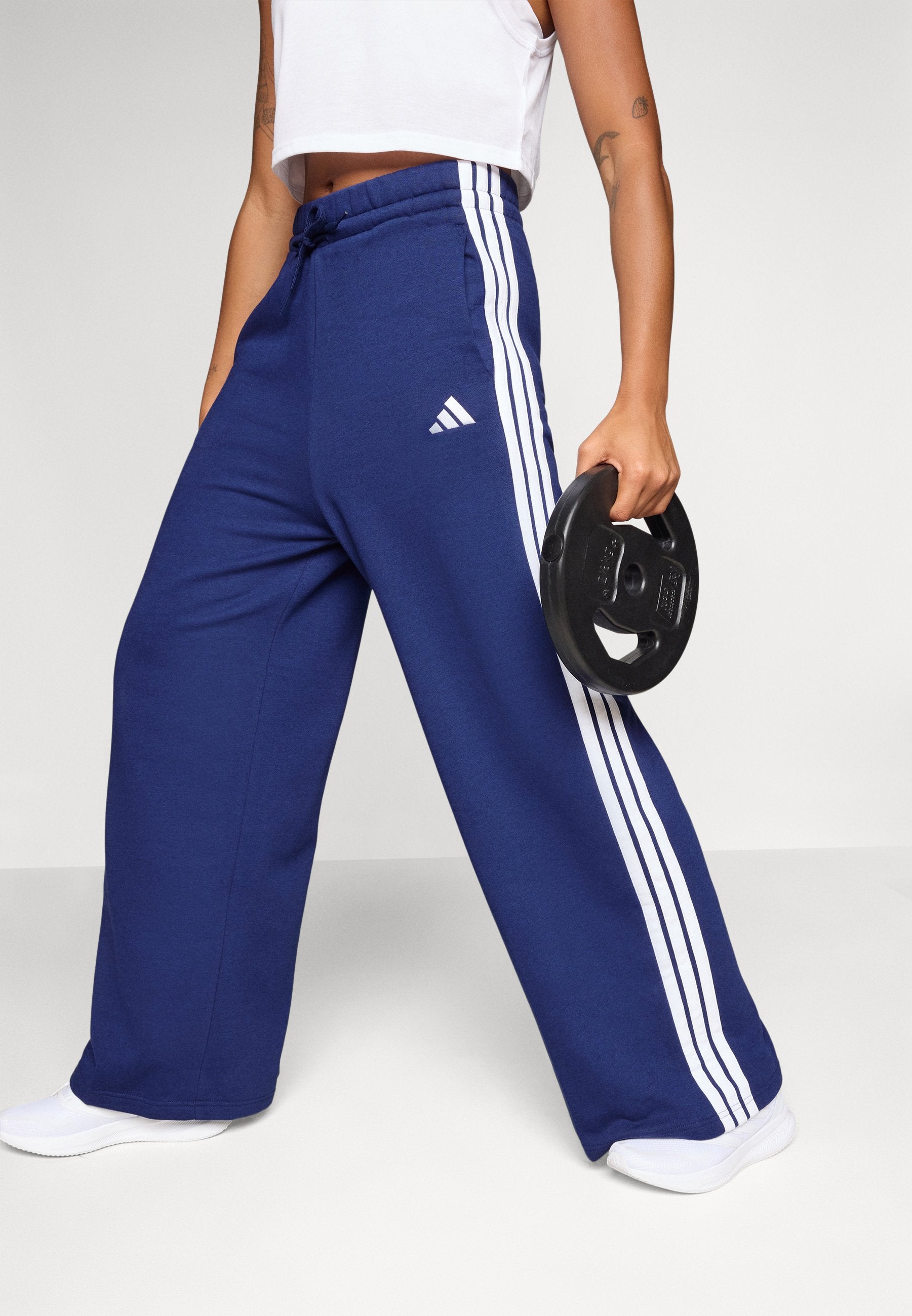 ADIDAS WOMEN 3-STRIPES FLEECE WIDE - Tracksuit bottoms - dark blue