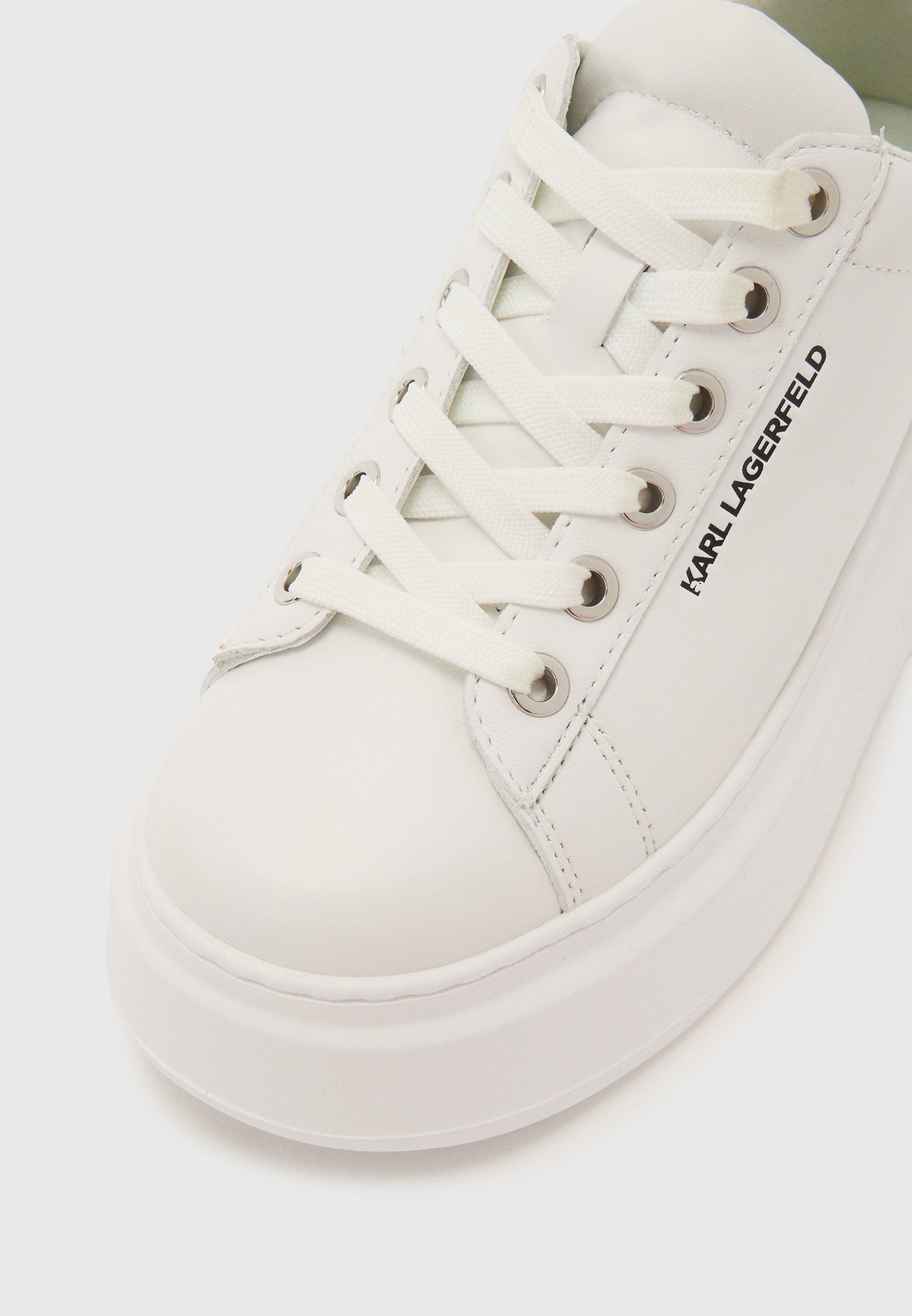 ANAKAPRI - Trainers - white