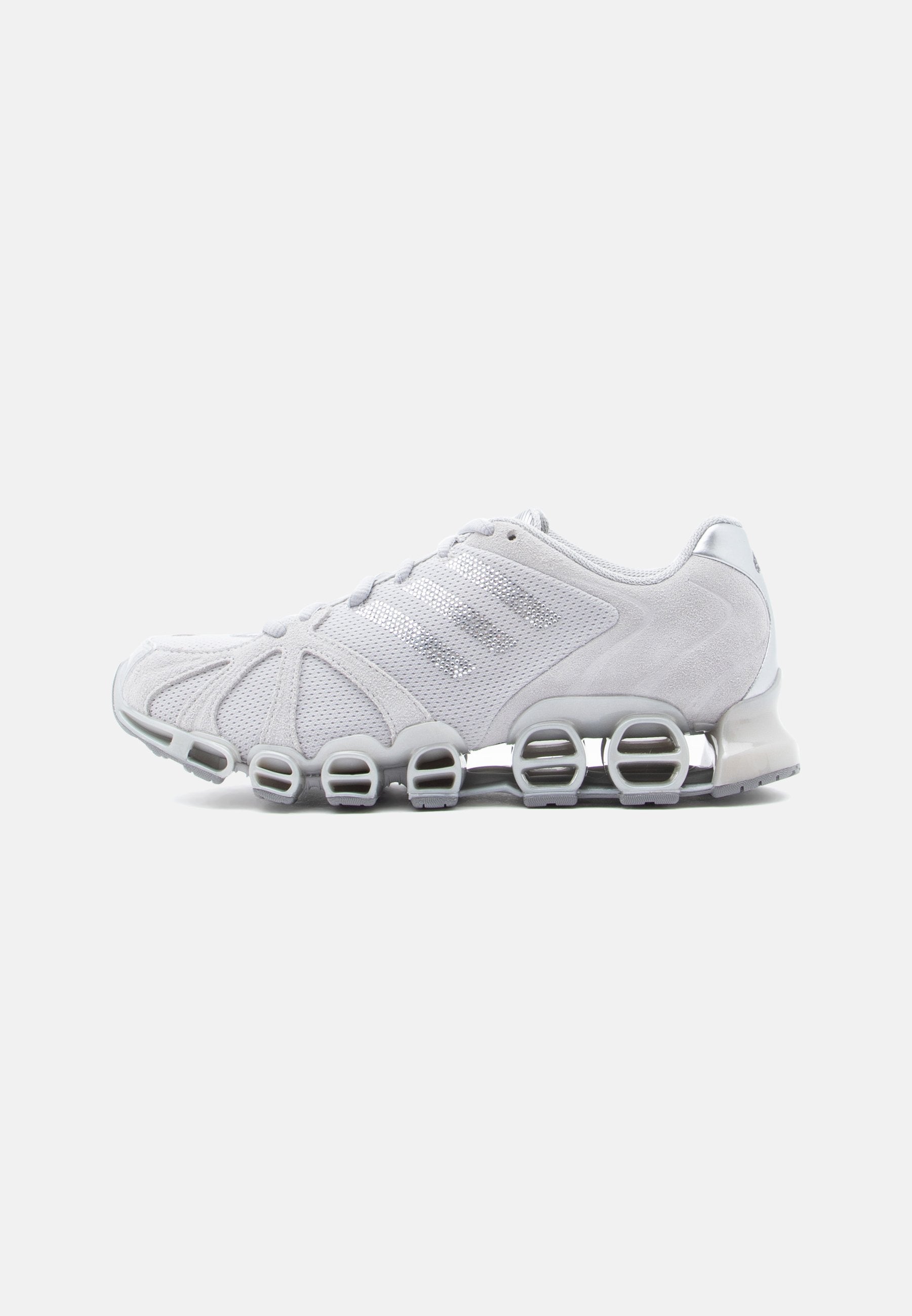 MEGA GHOSTRIDE RHINESTONE - Trainers - grey two/silver-coloured metallic/grey three