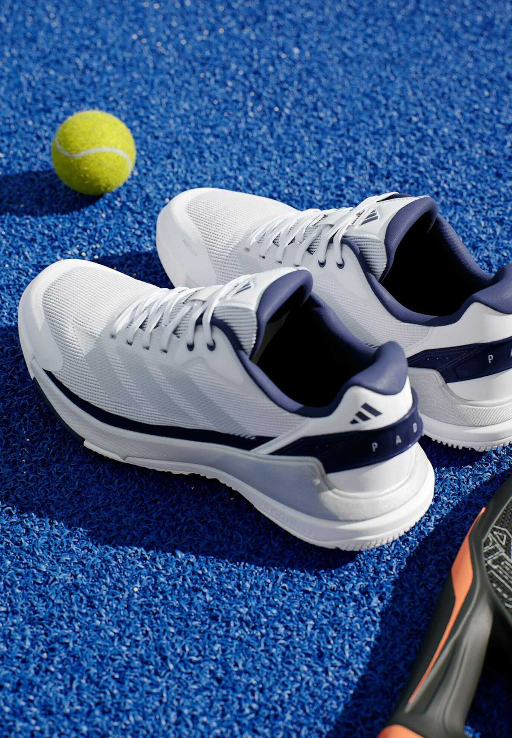 CRAZYQUICK LIGHTSTRIKE PADEL - Padel shoes - cloud white   silver metallic   dark blue