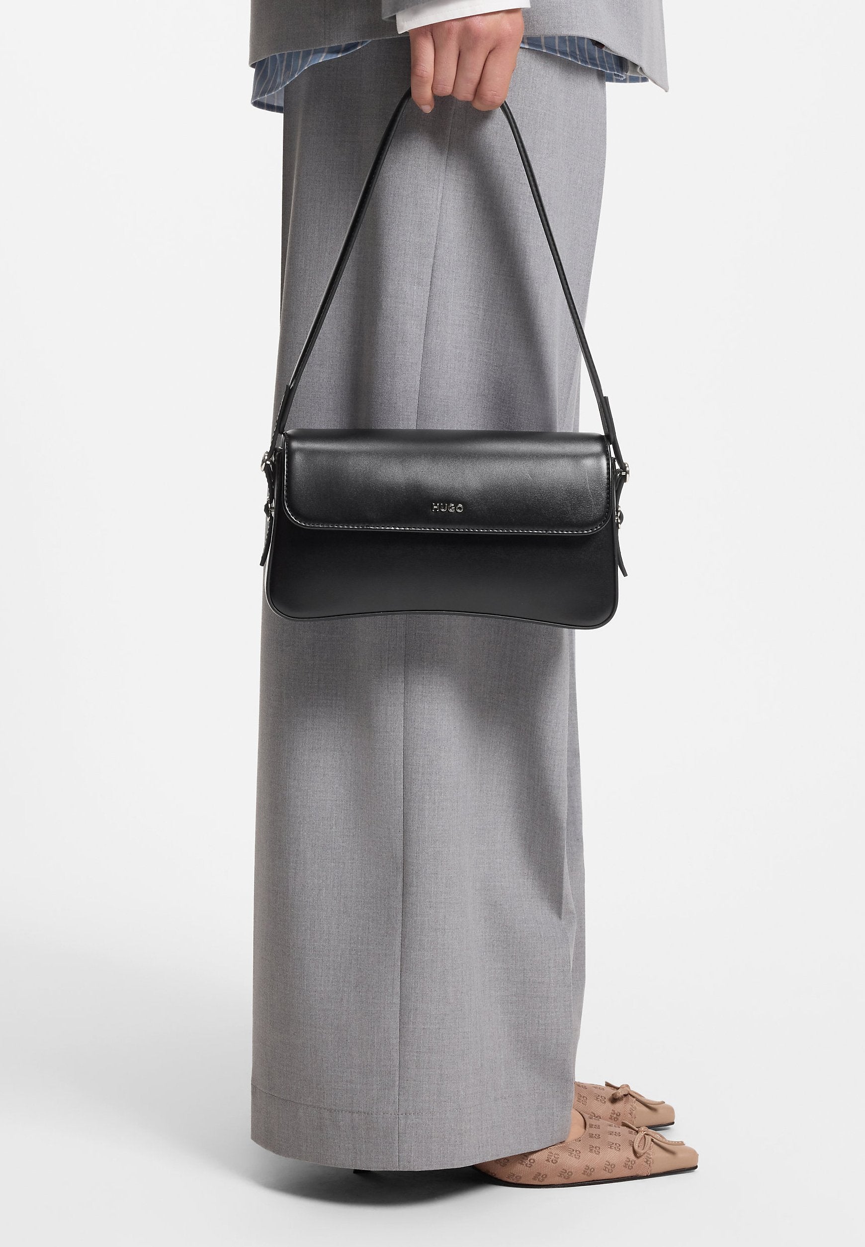 Handbag - black