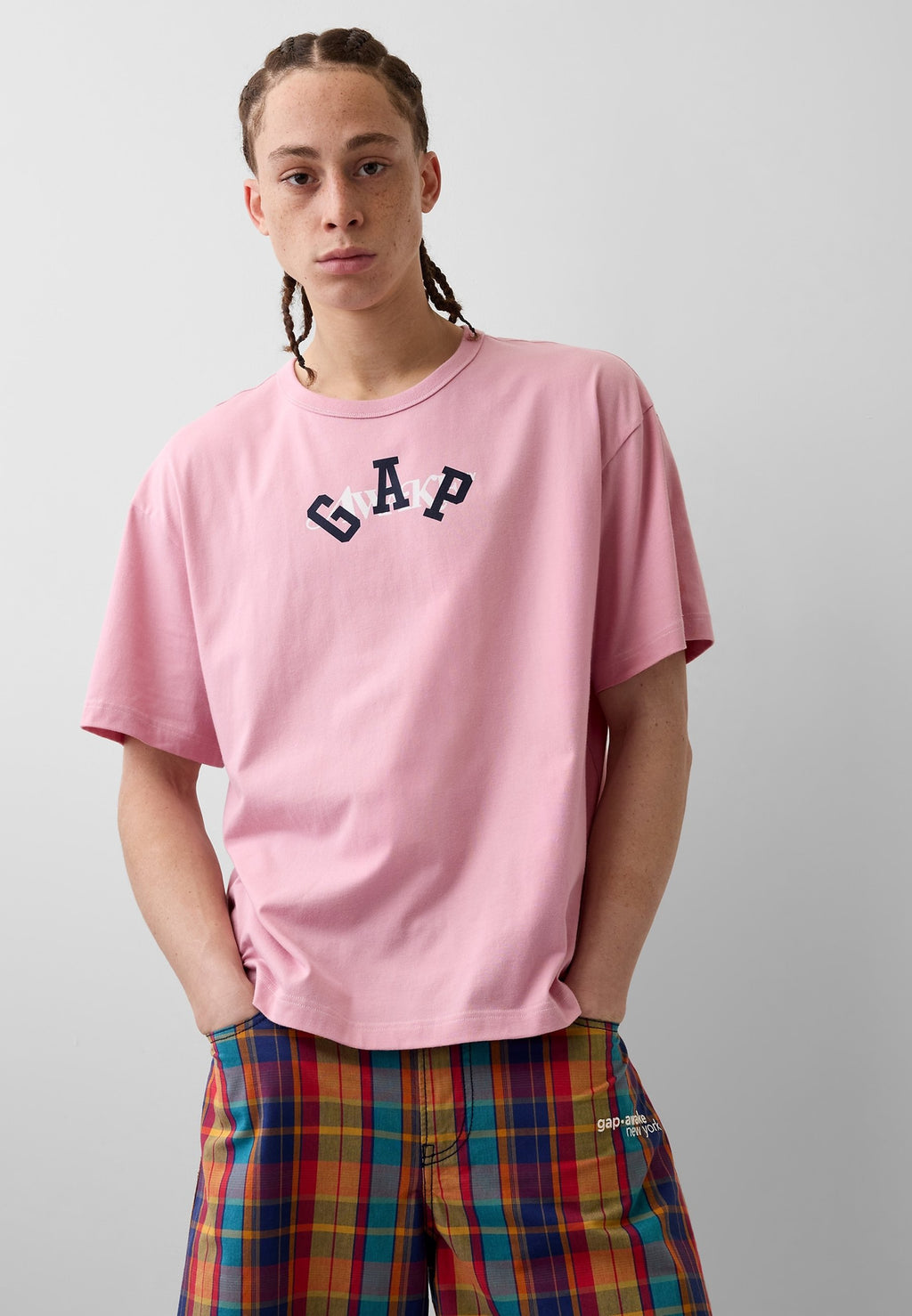 GAP AWAKE NY KUTU KESİM TİŞÖRT UNISEX - Baskılı tişört - new rose crystal