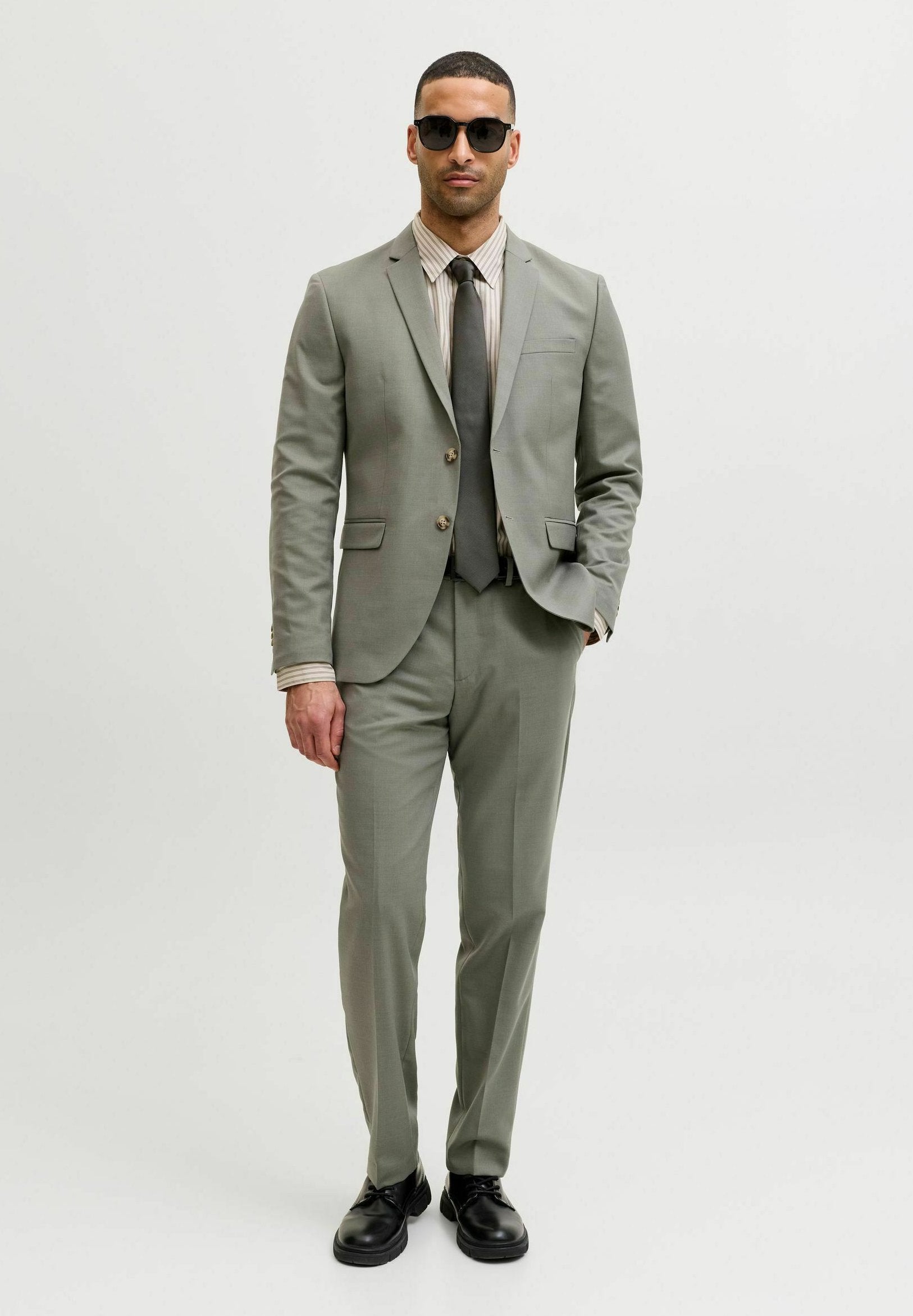 JPRSOLARIS BLAZER NOOS - Suit jacket - smokey olive