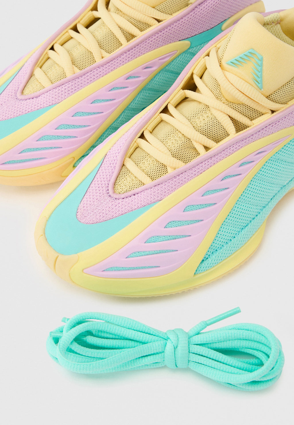 ANTHONY EDWARDS 2 UNISEX - Basketball shoes - almost yellow/bliss lilac/flash aqua