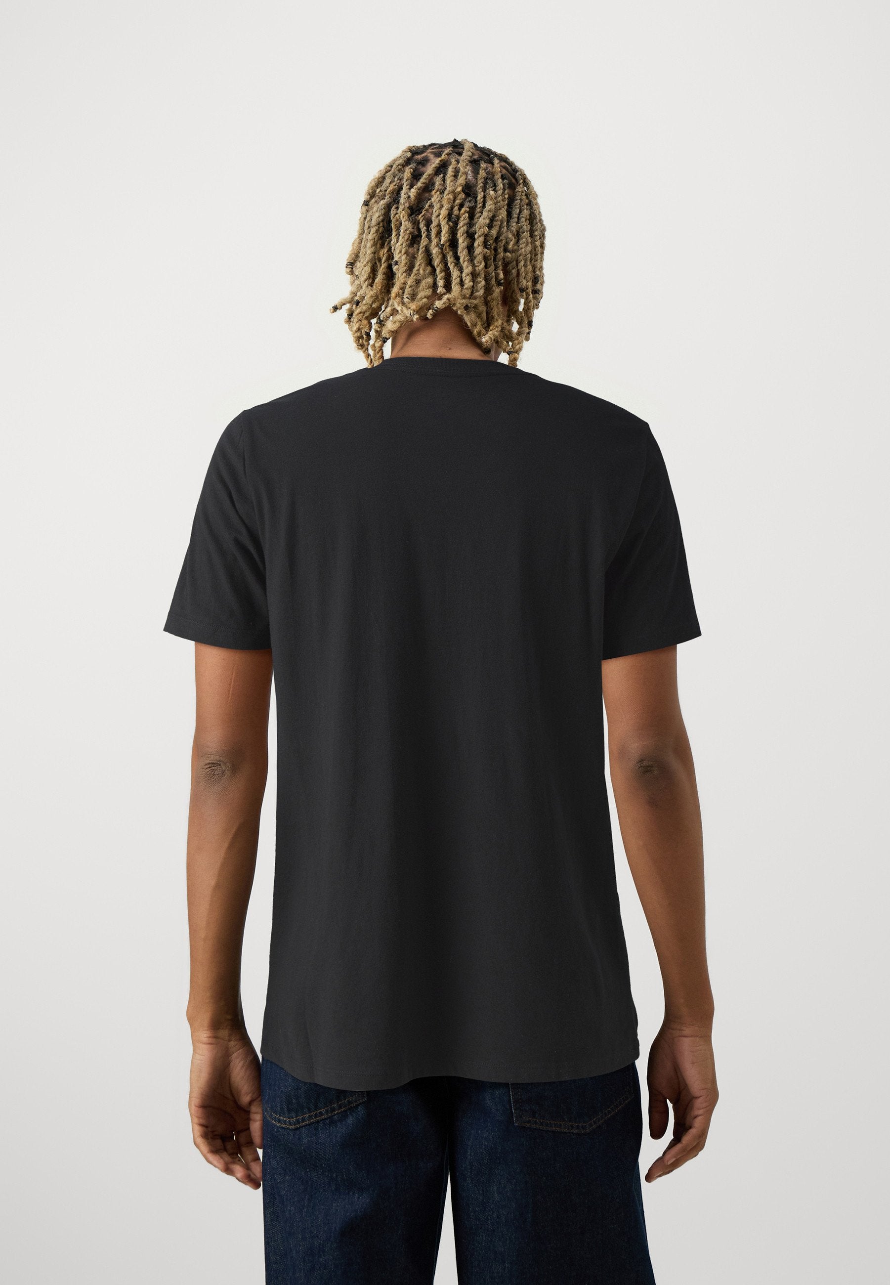 CLASSIC  - Basic T-shirt - true black