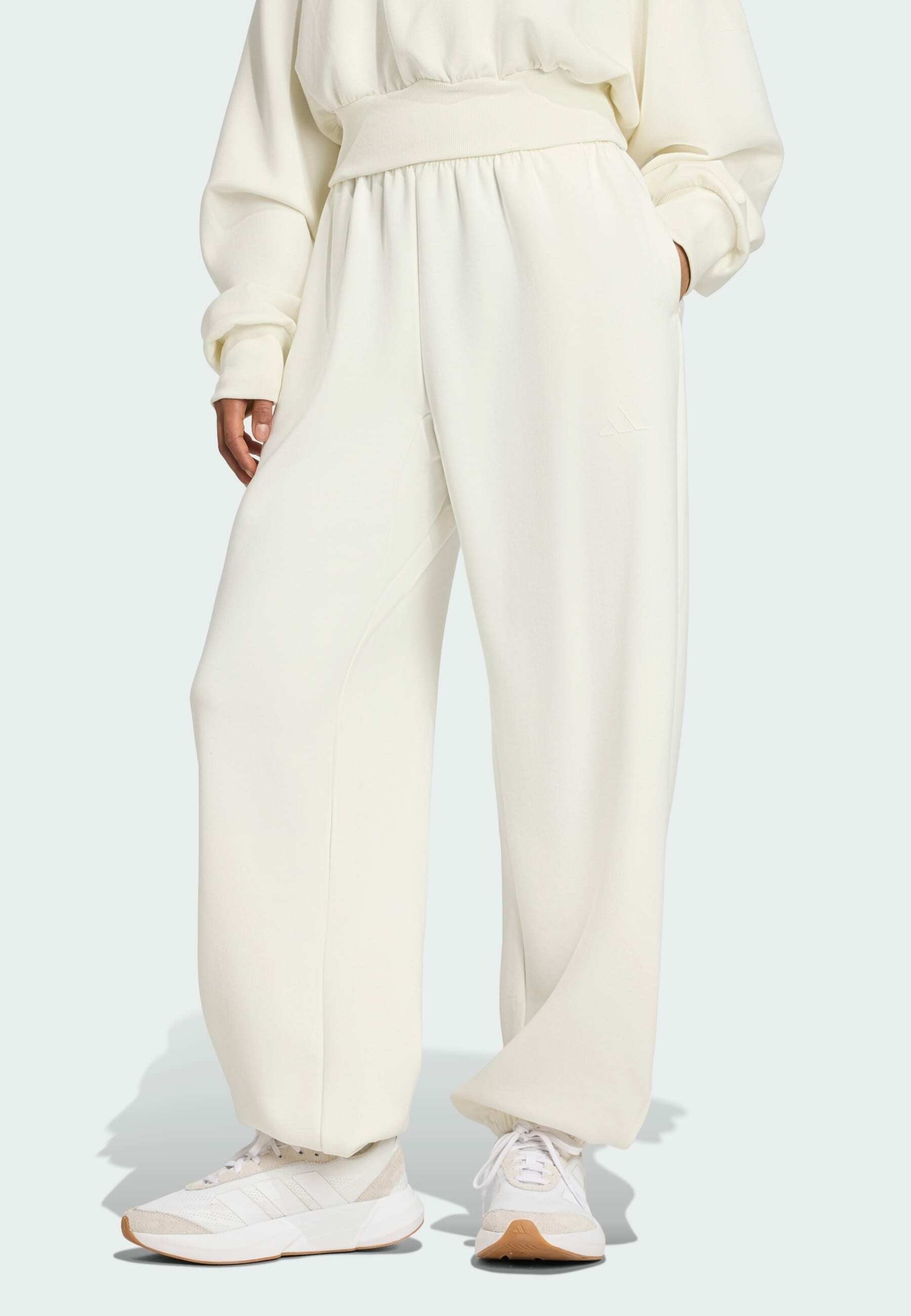 SOFT LUX PANTS - Tracksuit bottoms - owhite