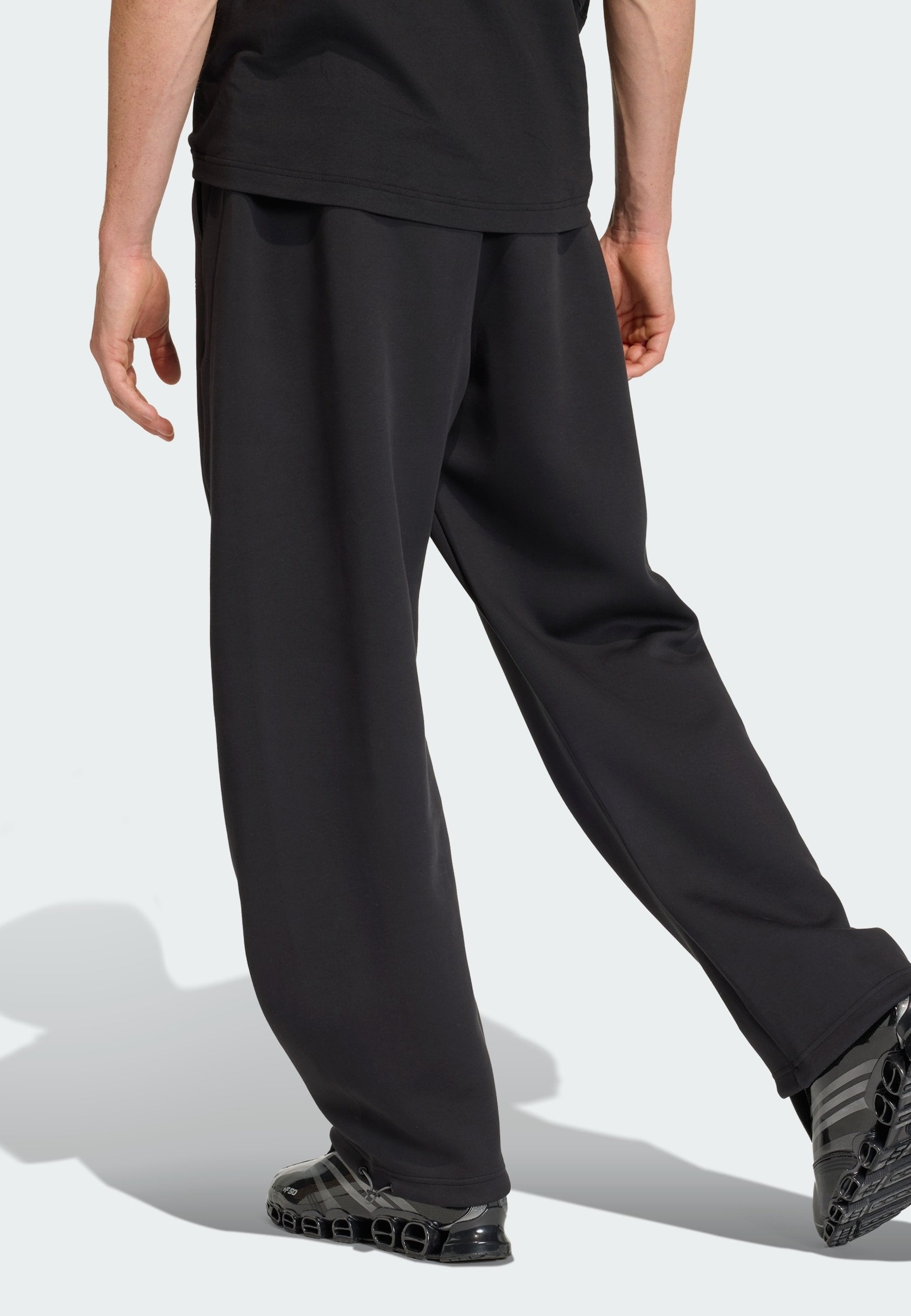 SPACER OPEN HEM - Tracksuit bottoms - black