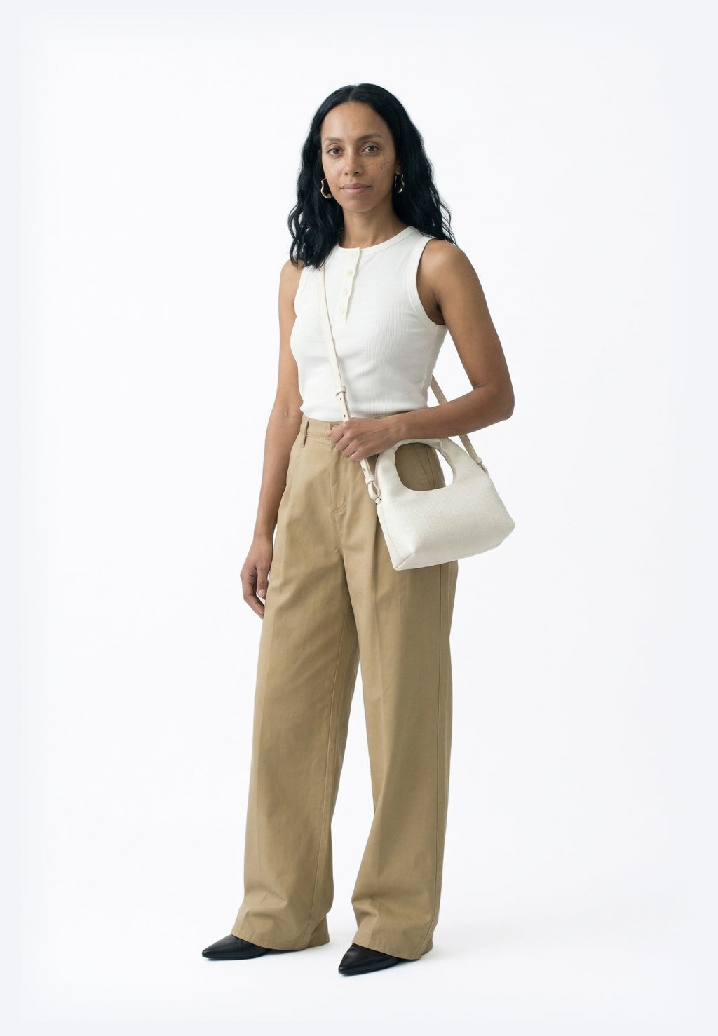 EMBLEM PUFFER BAG WITH STRAP - Cross body bag - white