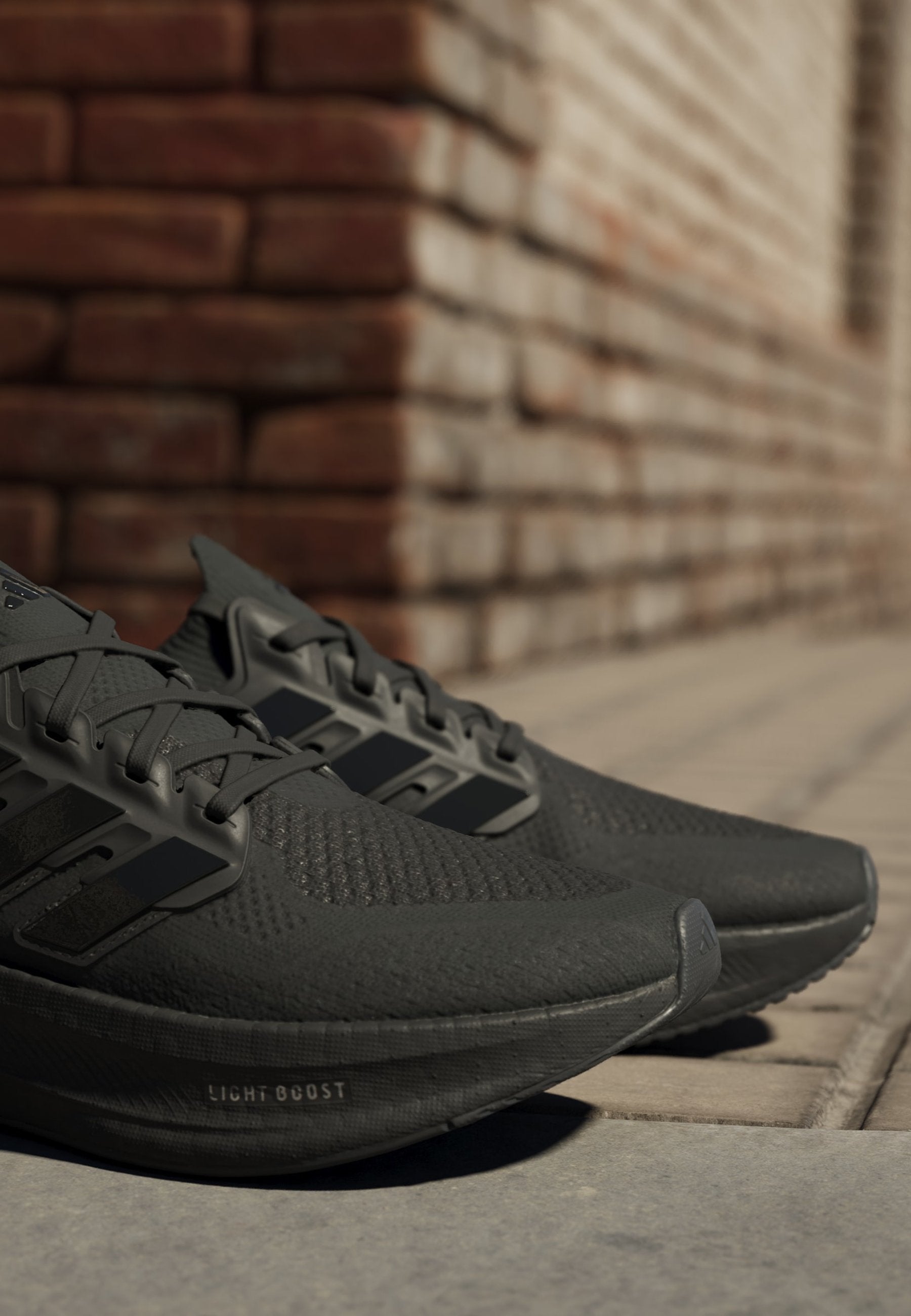 ULTRABOOST 5 - Road running shoes - core black