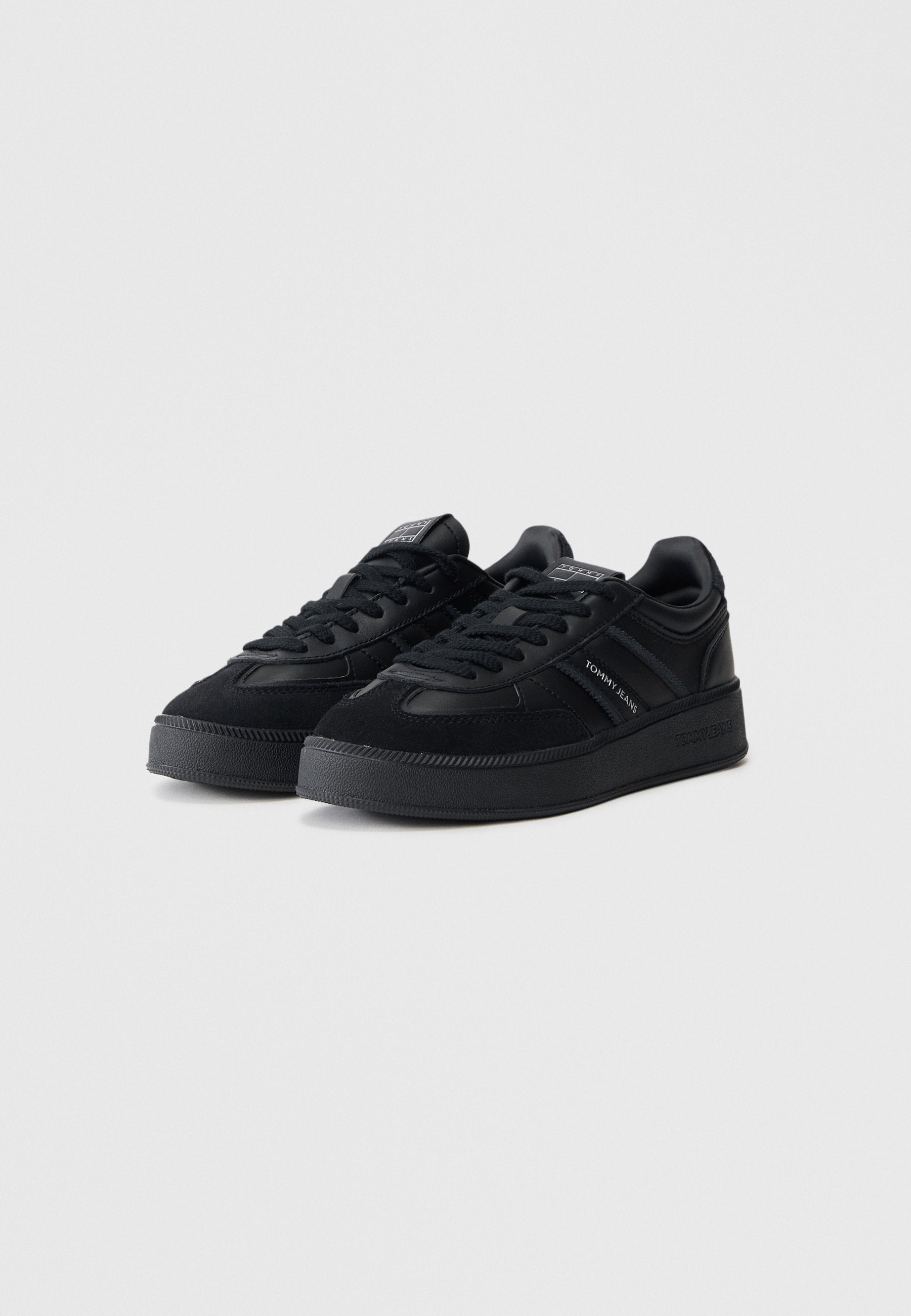 THE GREENWICH LEATHER MIXED TEXTURE PLATFORM TRAINERS - Trainers - black/silver-coloured