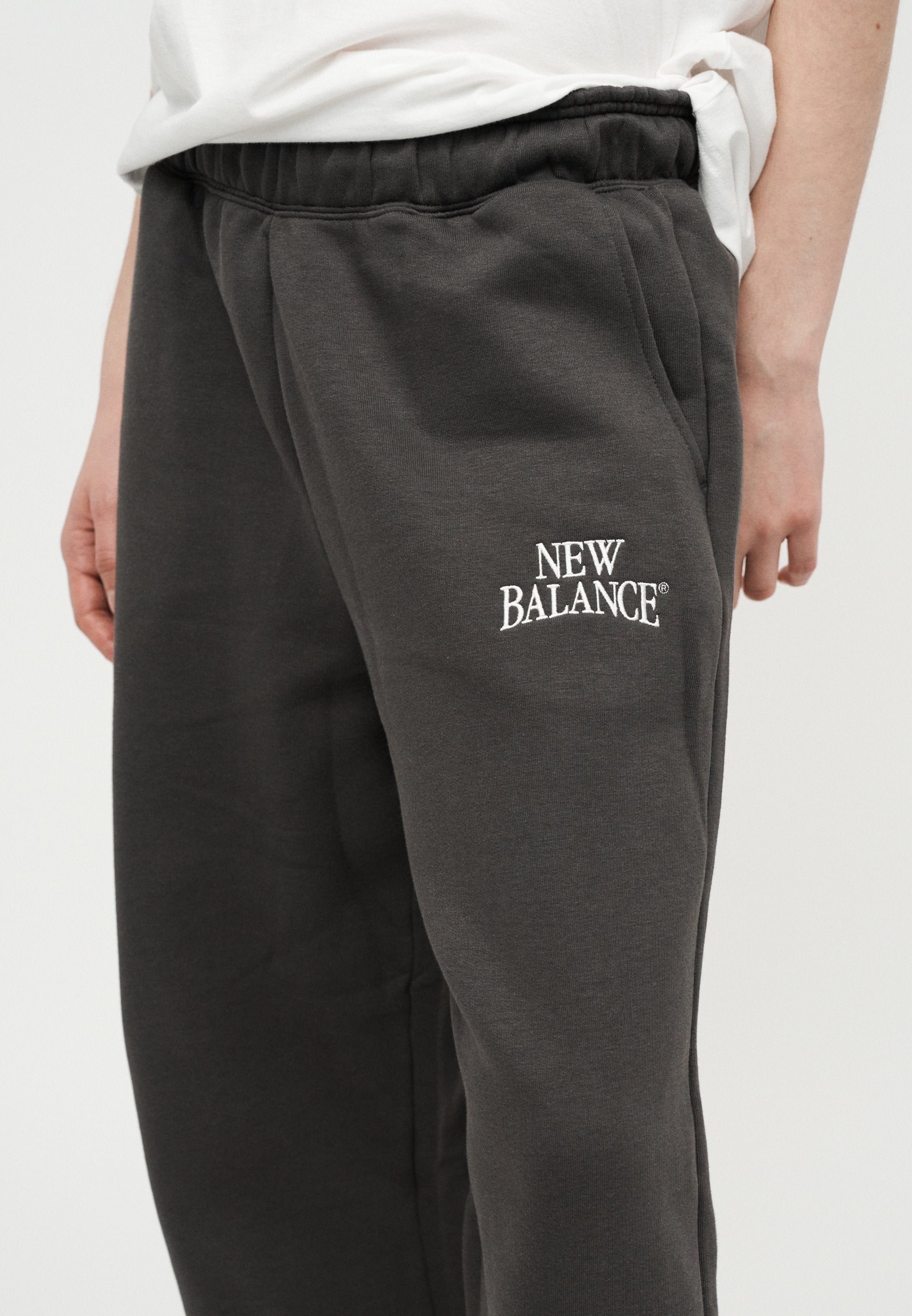 Tracksuit bottoms - faded black