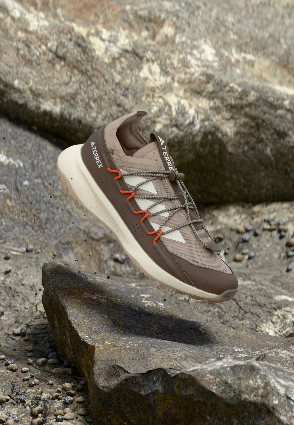 VOYAGER 21 - Hiking shoes - taupe/off white/earth strata