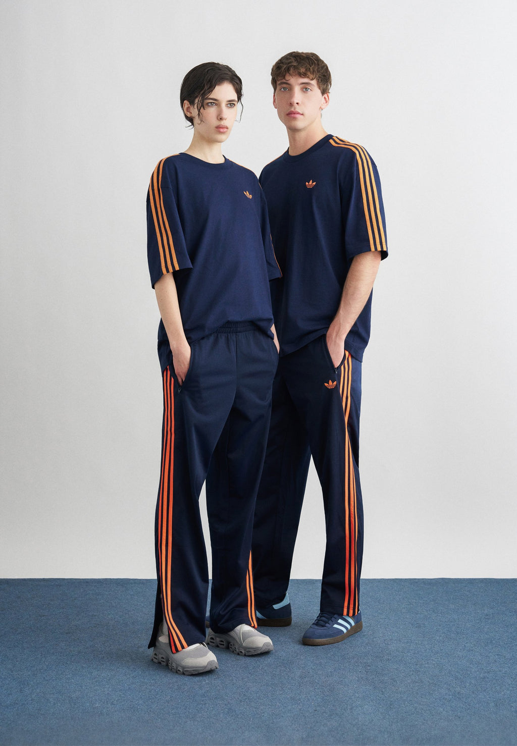 FIREBIRD TP - Tracksuit bottoms - night indigo/lucid orange