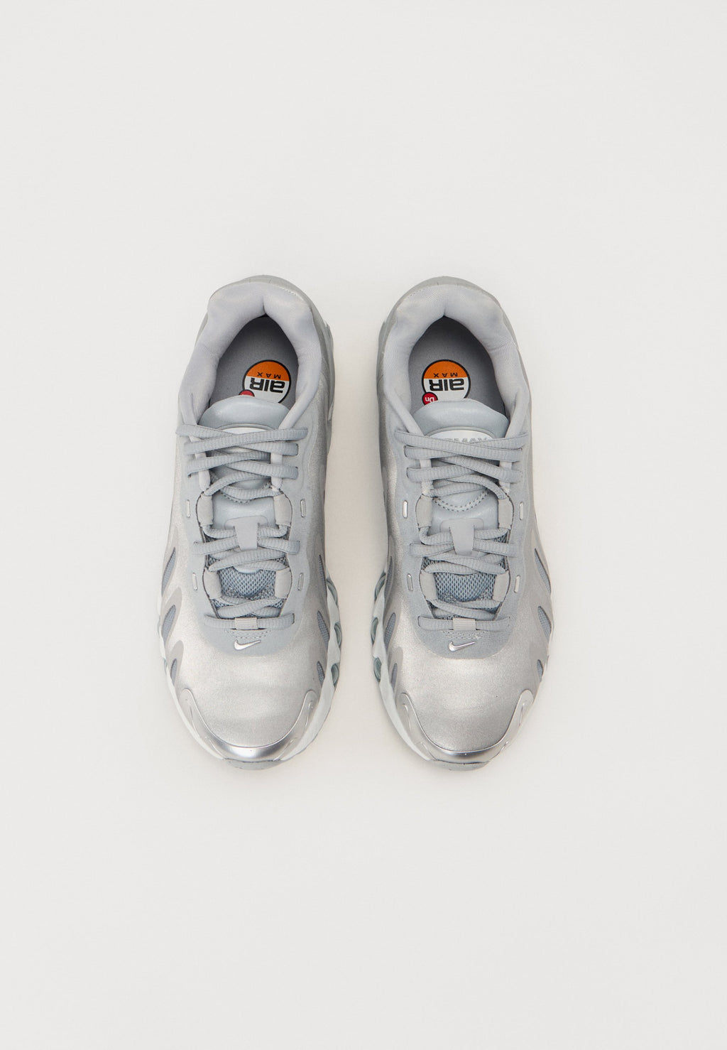 AIR MAX DN8 - أحذية رياضية - رمادي ذئب/فضي/أبيض