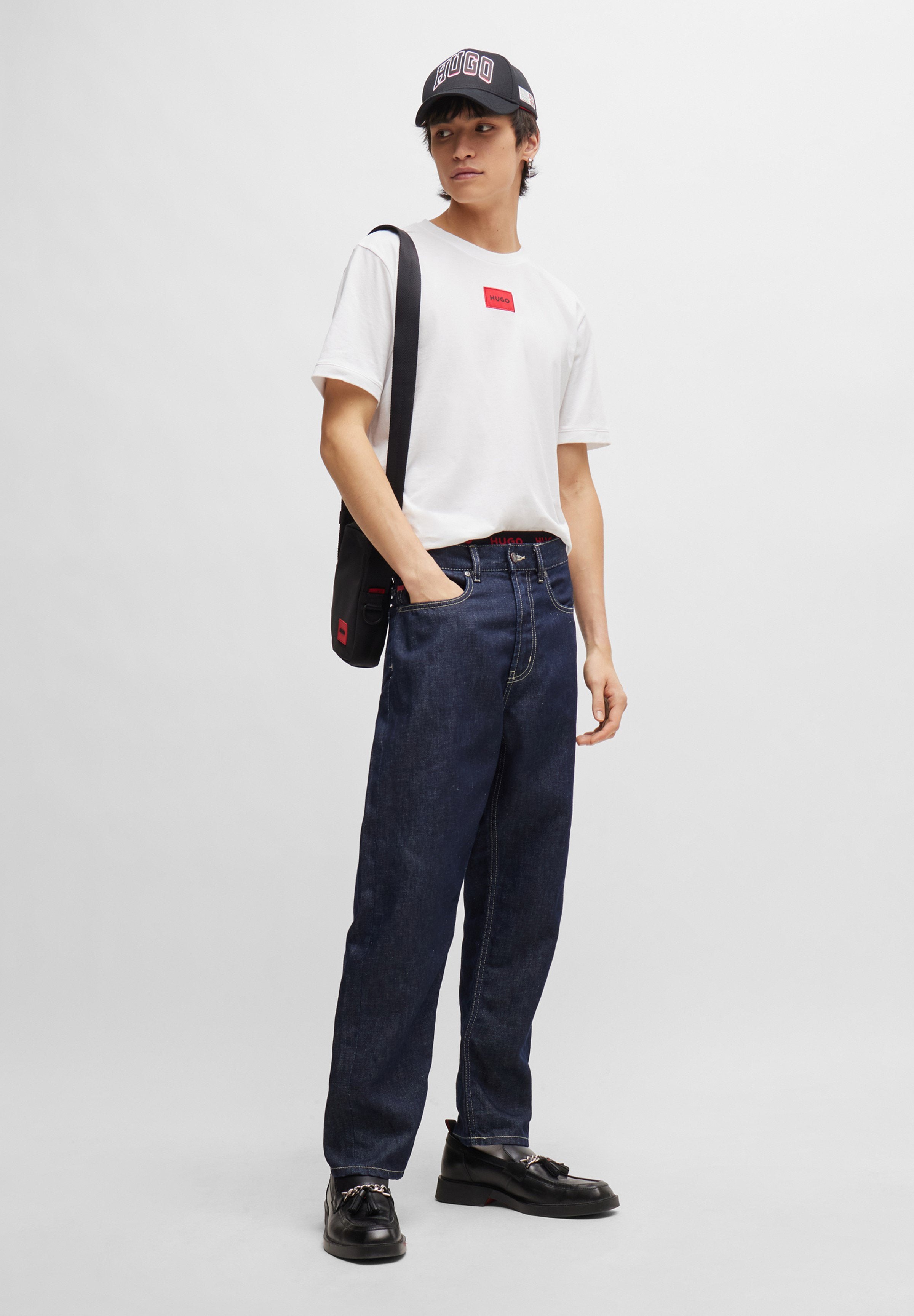 DIRAGOLINO - Basic T-shirt - white