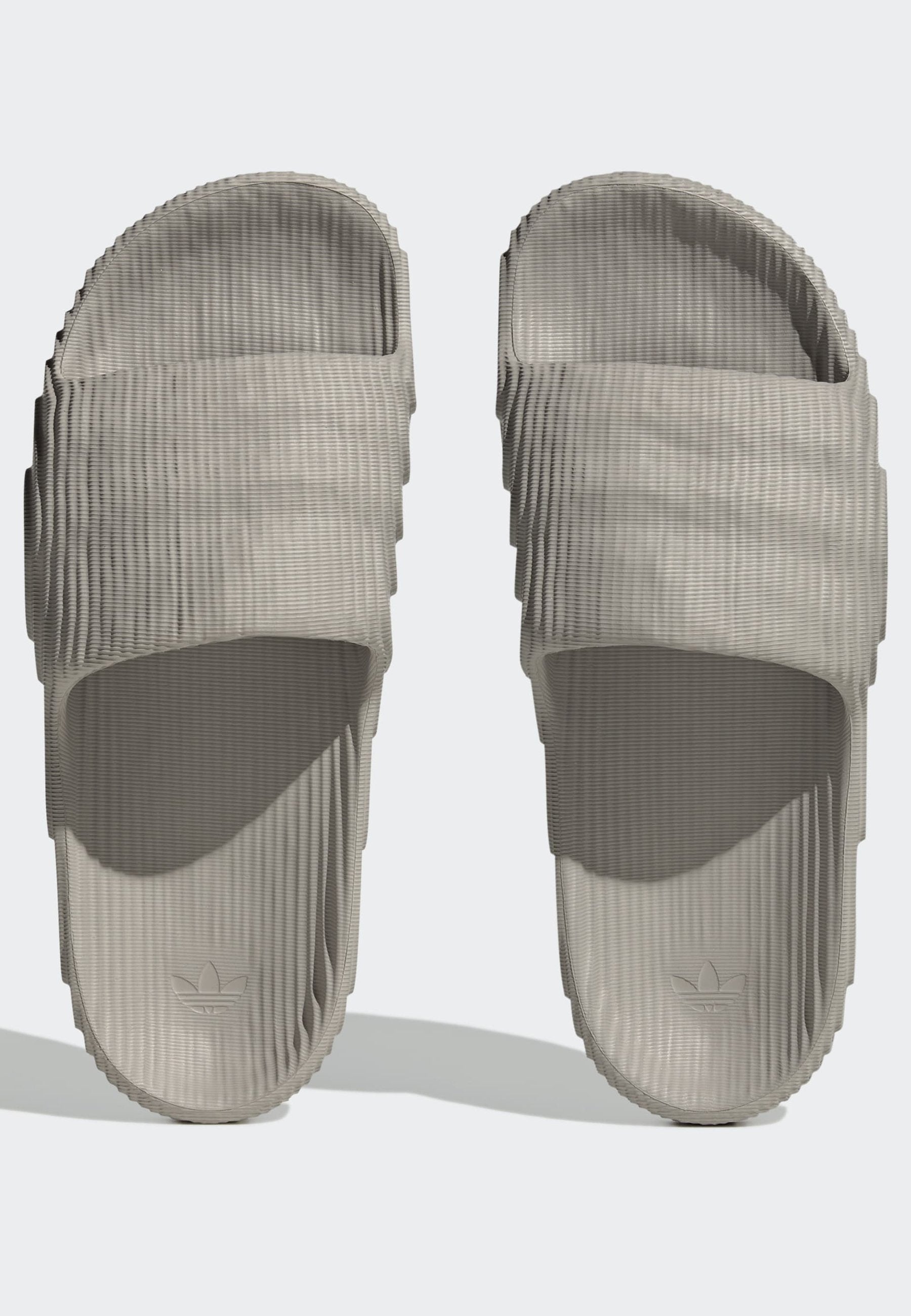 ISLAND CLUB ADILETTE 22 - Pool slides - light brown/light brown/core black
