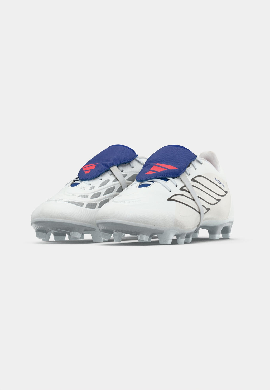 PREDATOR CLUB FOLD-OVER TONGUE - Chaussures de football pour terrain synthétique - chaussures blanc/métallique/bleu royal équipe