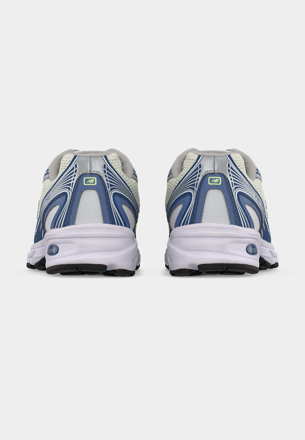 U740 UNISEX - Baskets - blanc/bleu magique