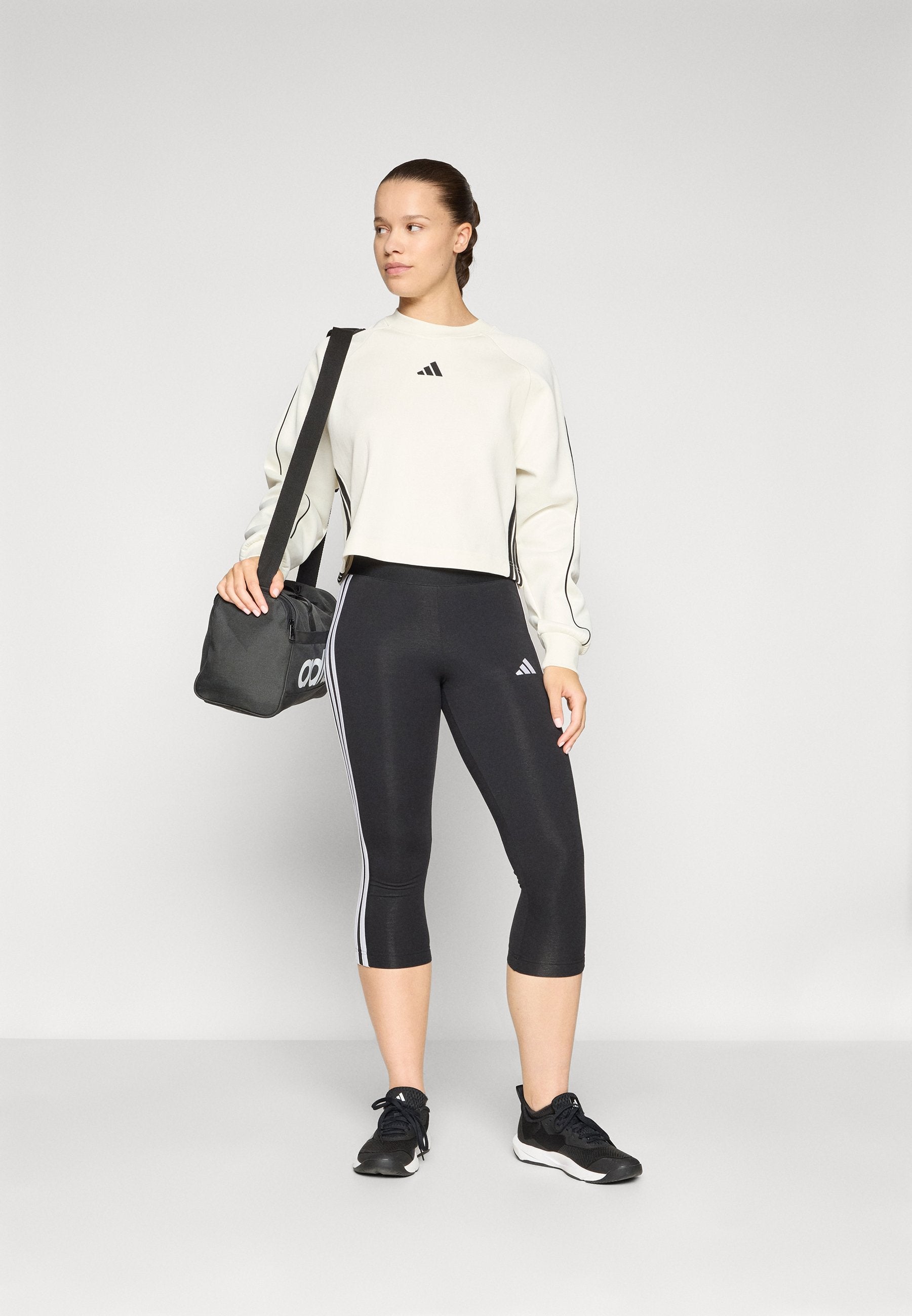 LEG - Pantacourt sport - noir