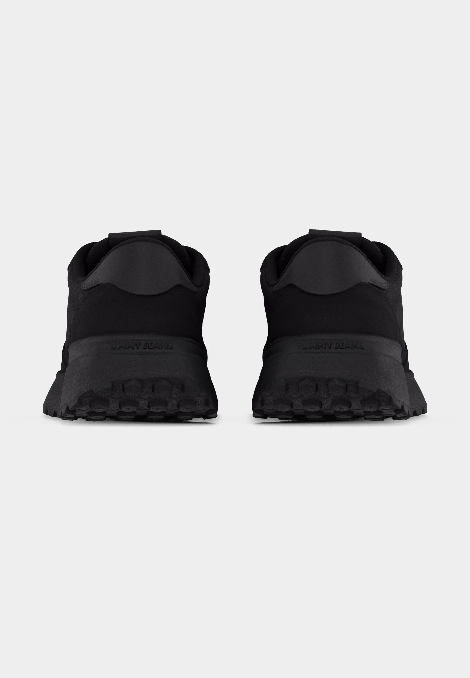 MODERN RUNNER - Trainers - black