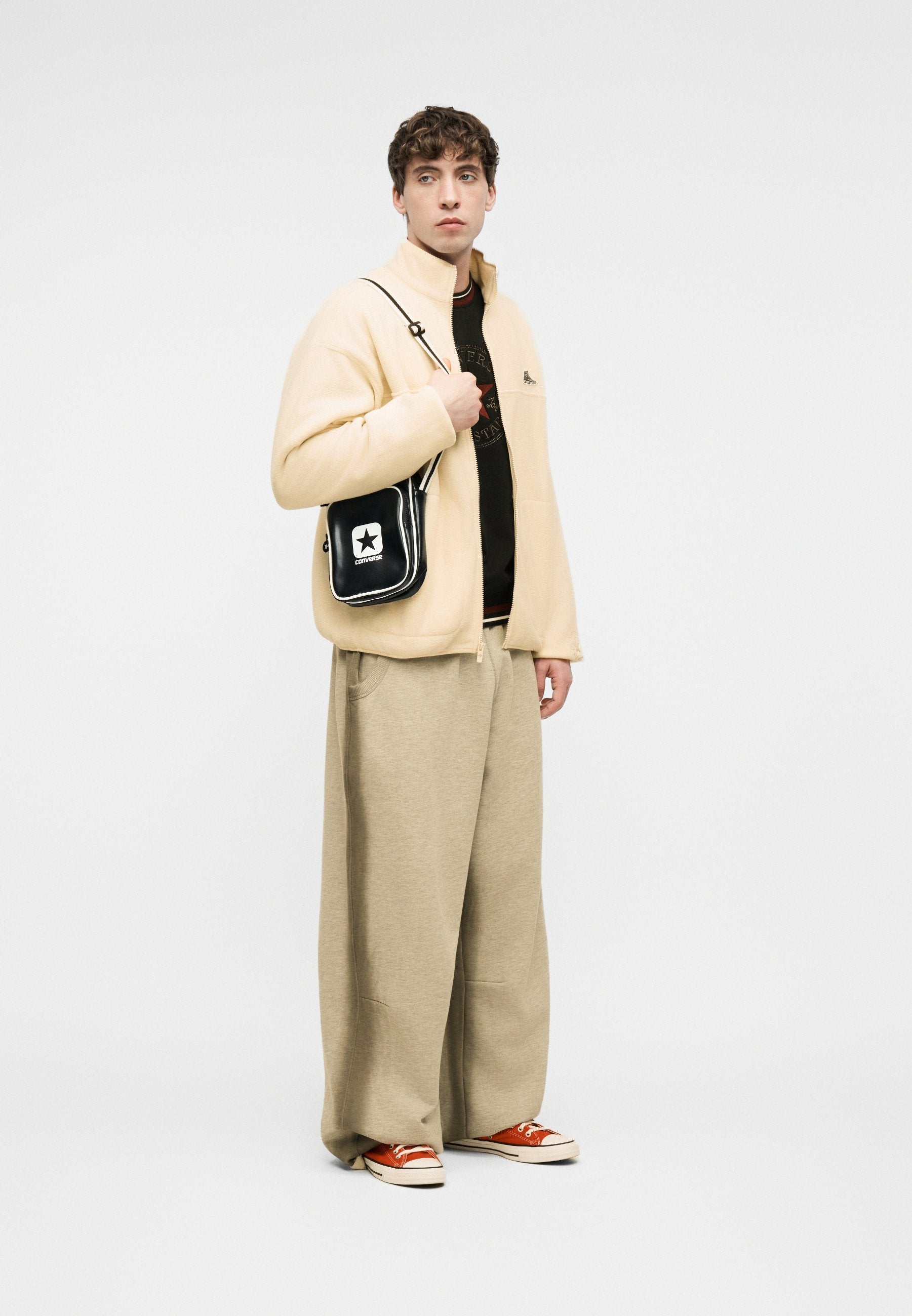 GIFT GIVING SNEAKER PATCH FULL ZIP - Fleece jacket - light dune