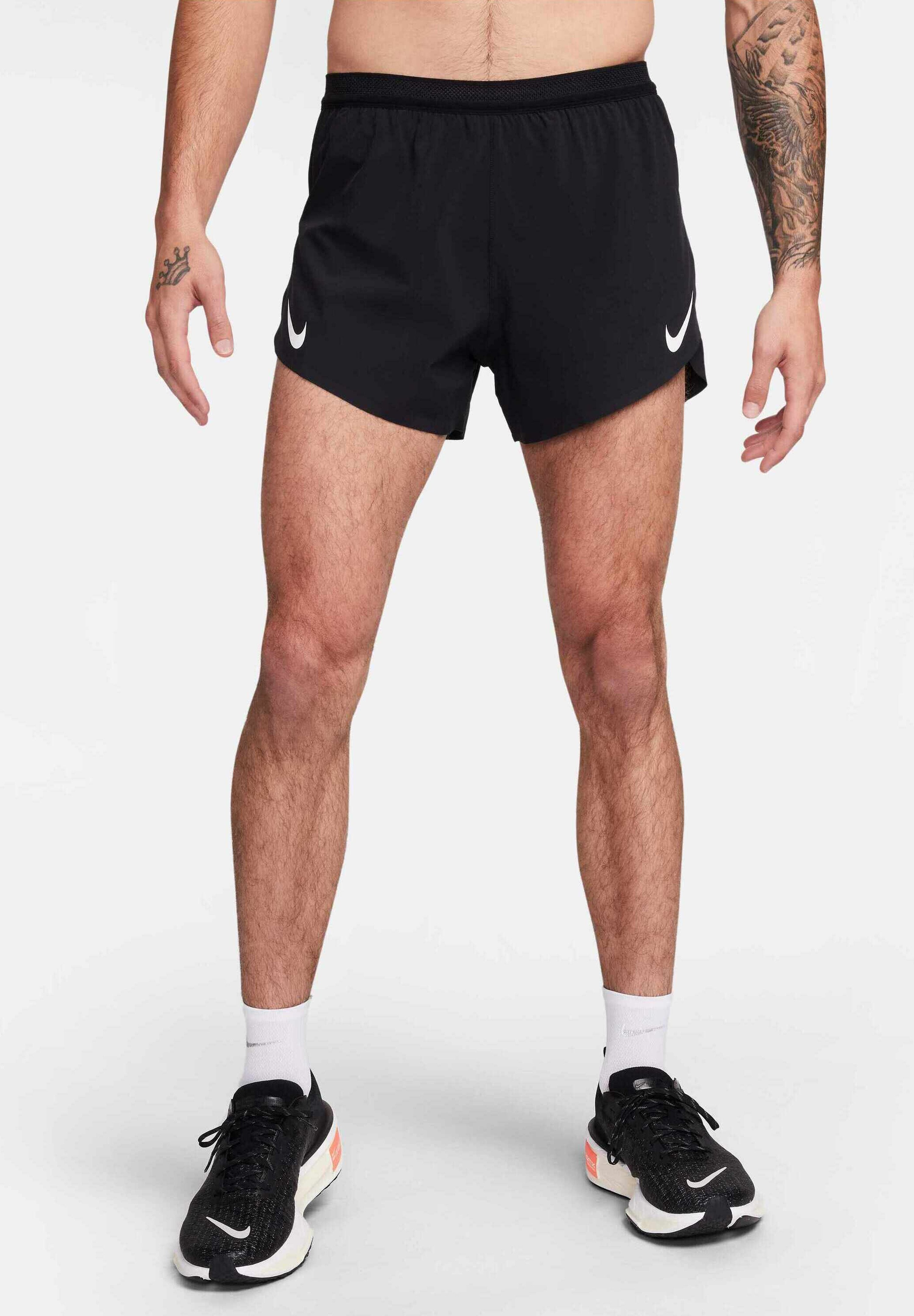 M NK DFADV AROSWFT 4INBF SHORT - Sports shorts - black summit white