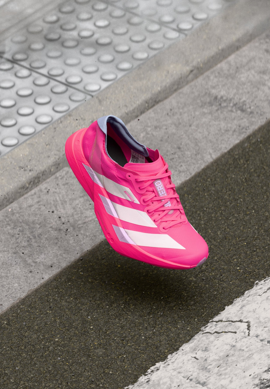ADIZERO ADIOS PRO 4 - Road running shoes - shock pink metalic aurora plum