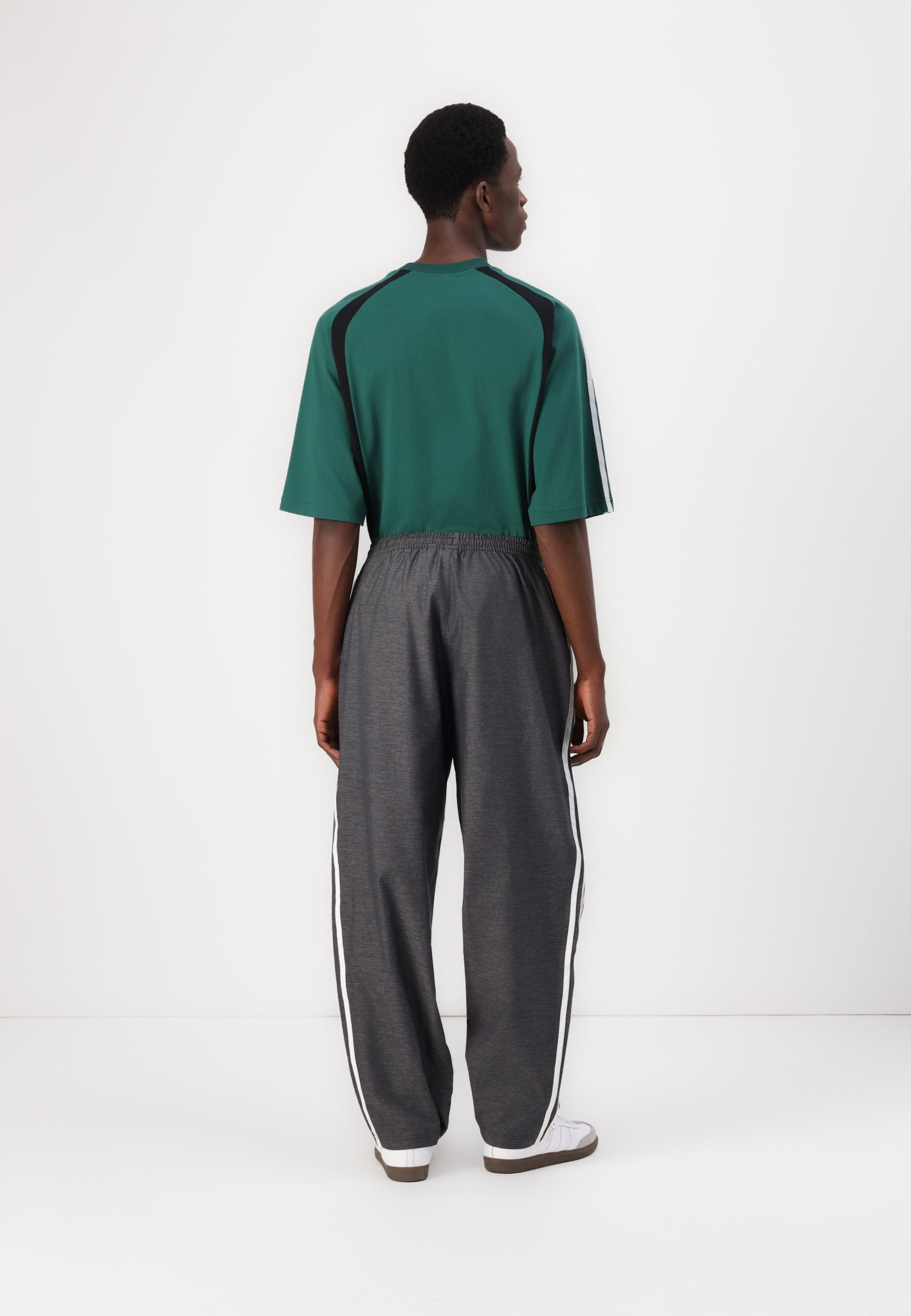 Tracksuit bottoms - black