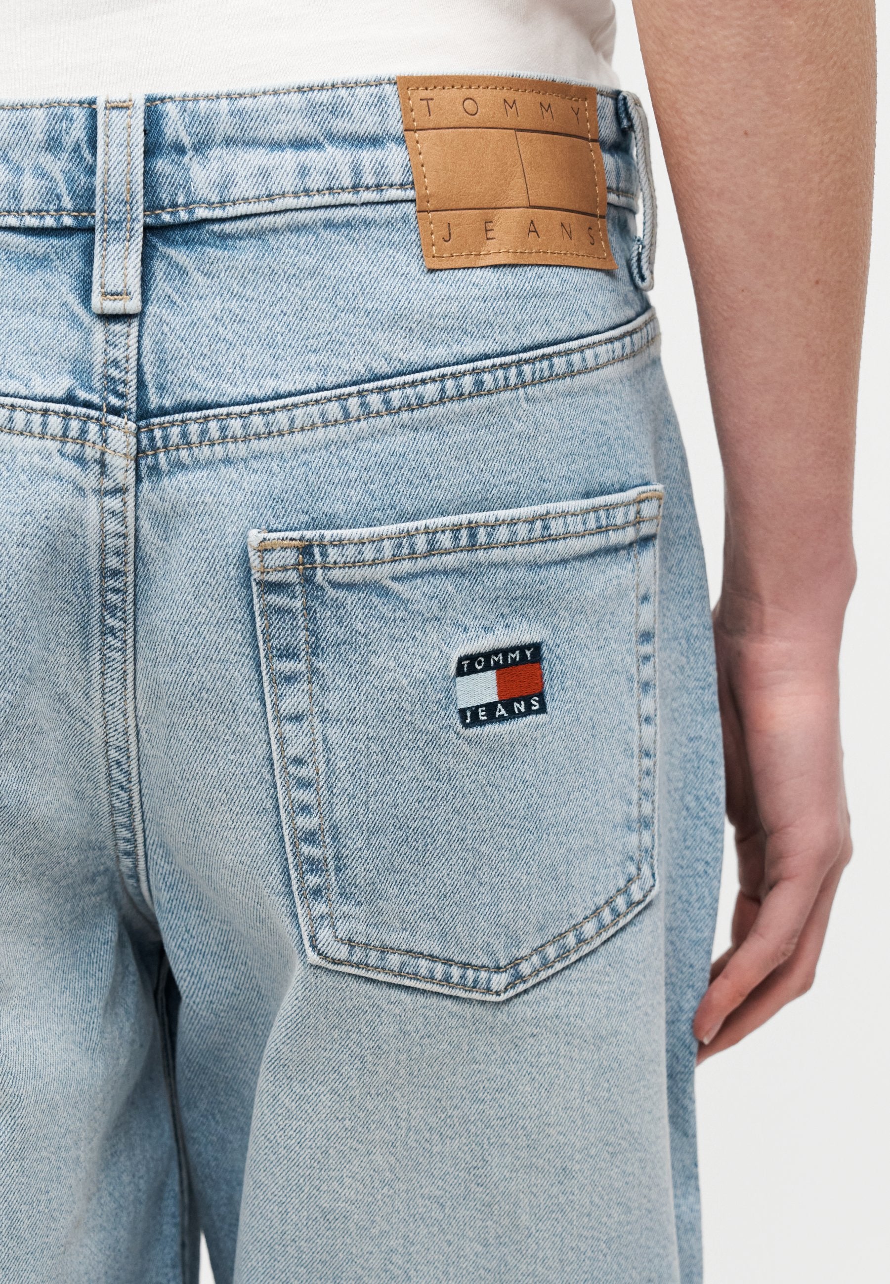 SOPHIE - Straight leg jeans - denim light