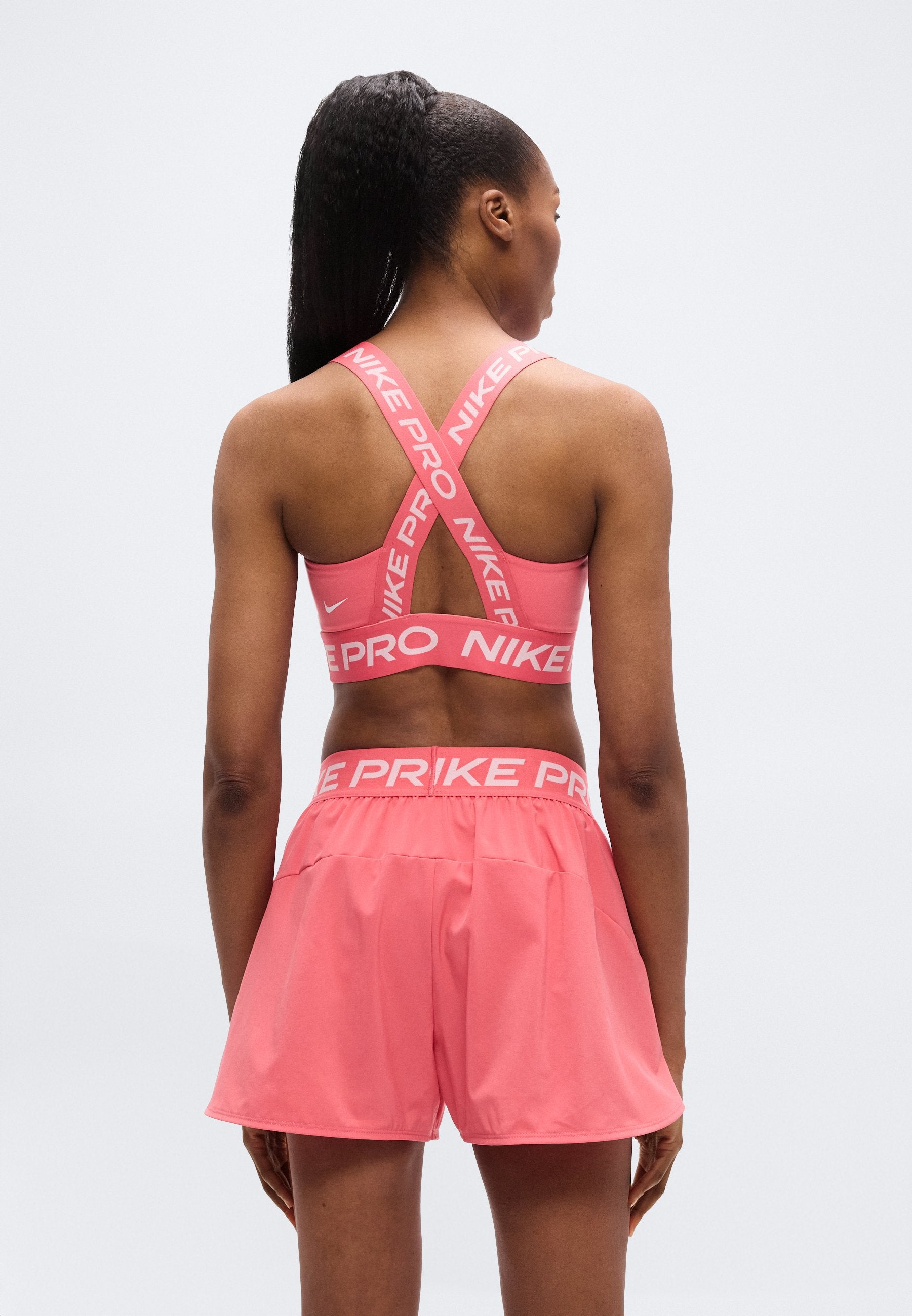 BRA - Medium support sports bra - sea coral/white