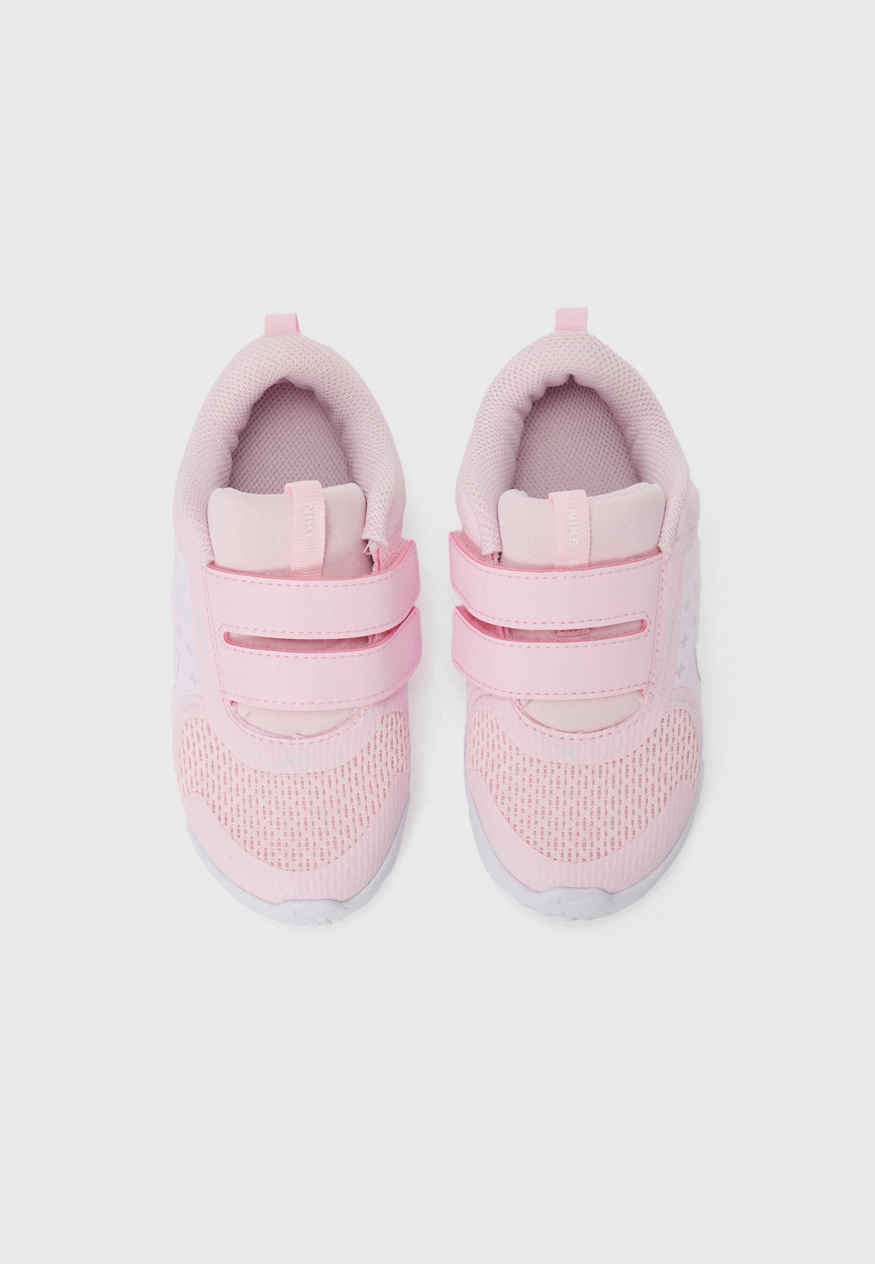 STAR RUNNER 5 - Road running shoes - pink foam/white/pure platinum-coloured