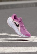 DOWNSHIFTER - Chaussures de running sur route - magenta clair/noir/noir cassé/blanc/rose perle/orange vif